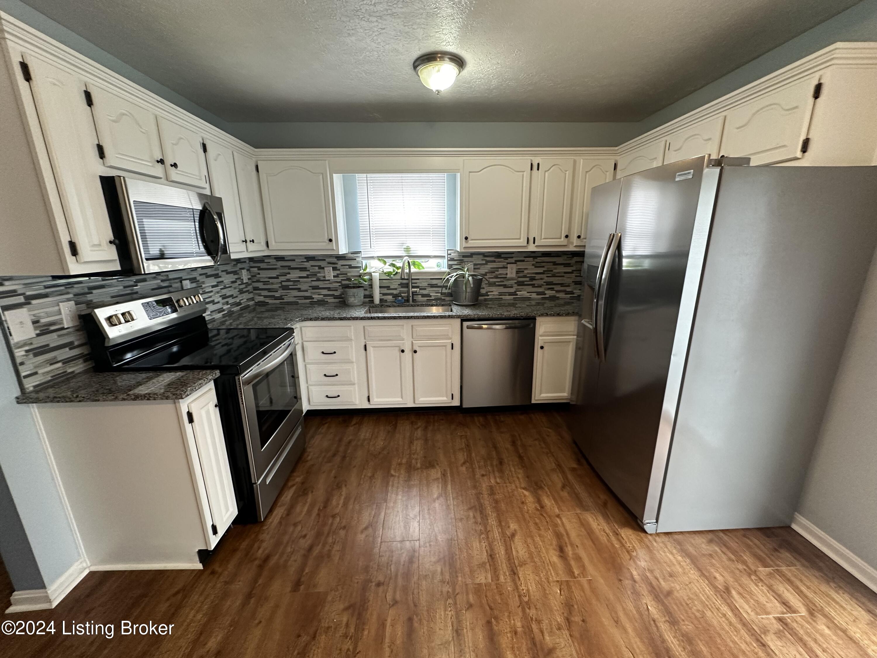 129 Dogwood Trail