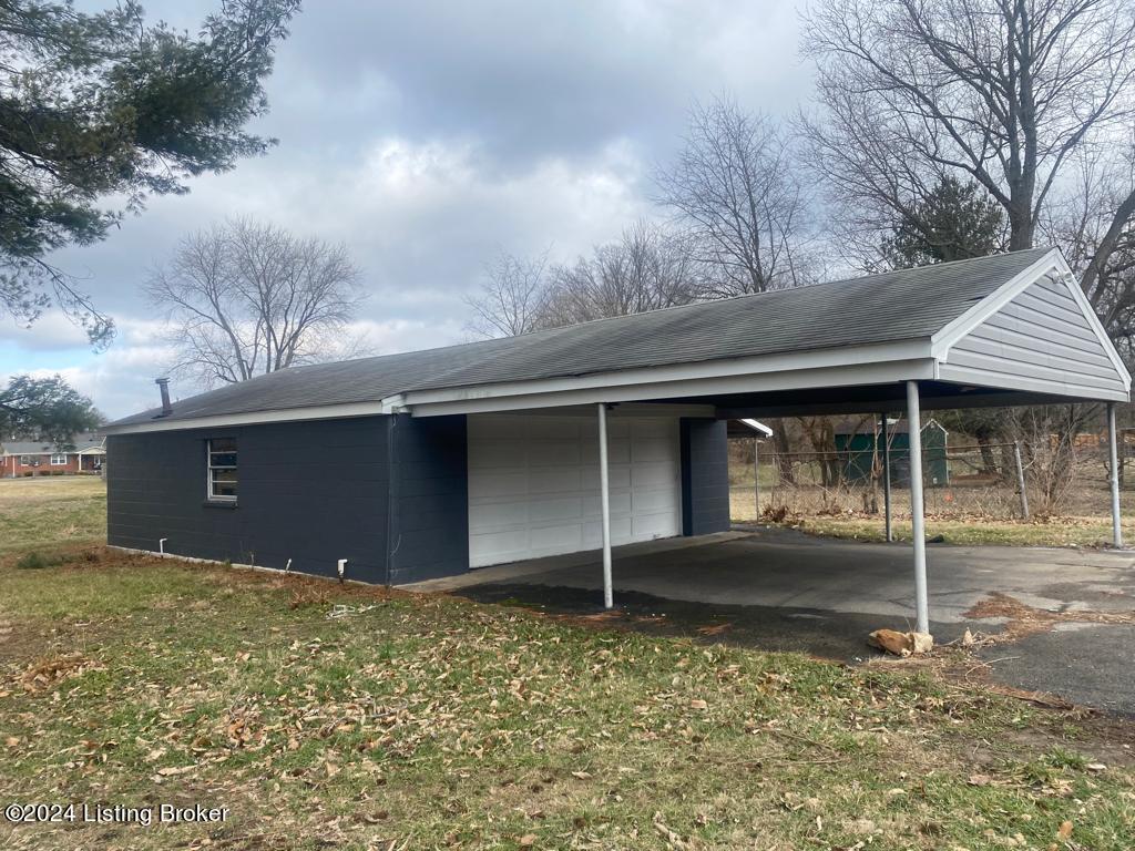 1933 Lower Hunters Trace