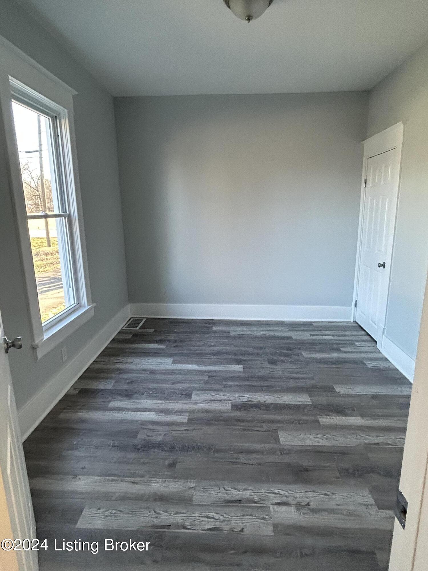 1933 Lower Hunters Trace