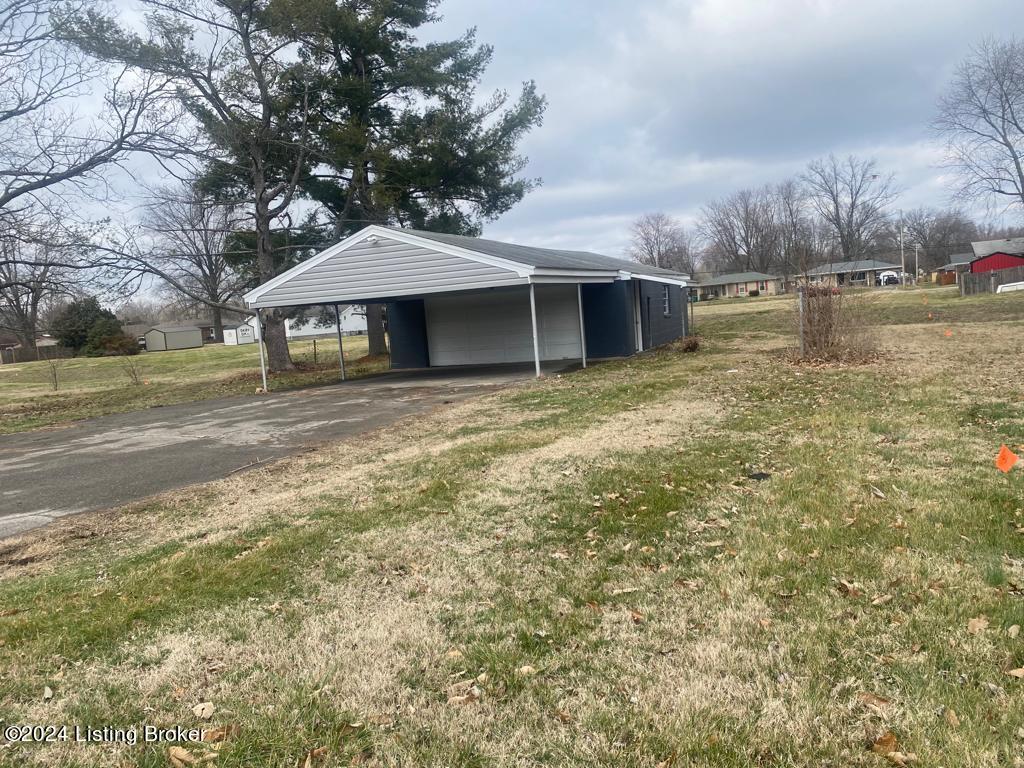 1933 Lower Hunters Trace