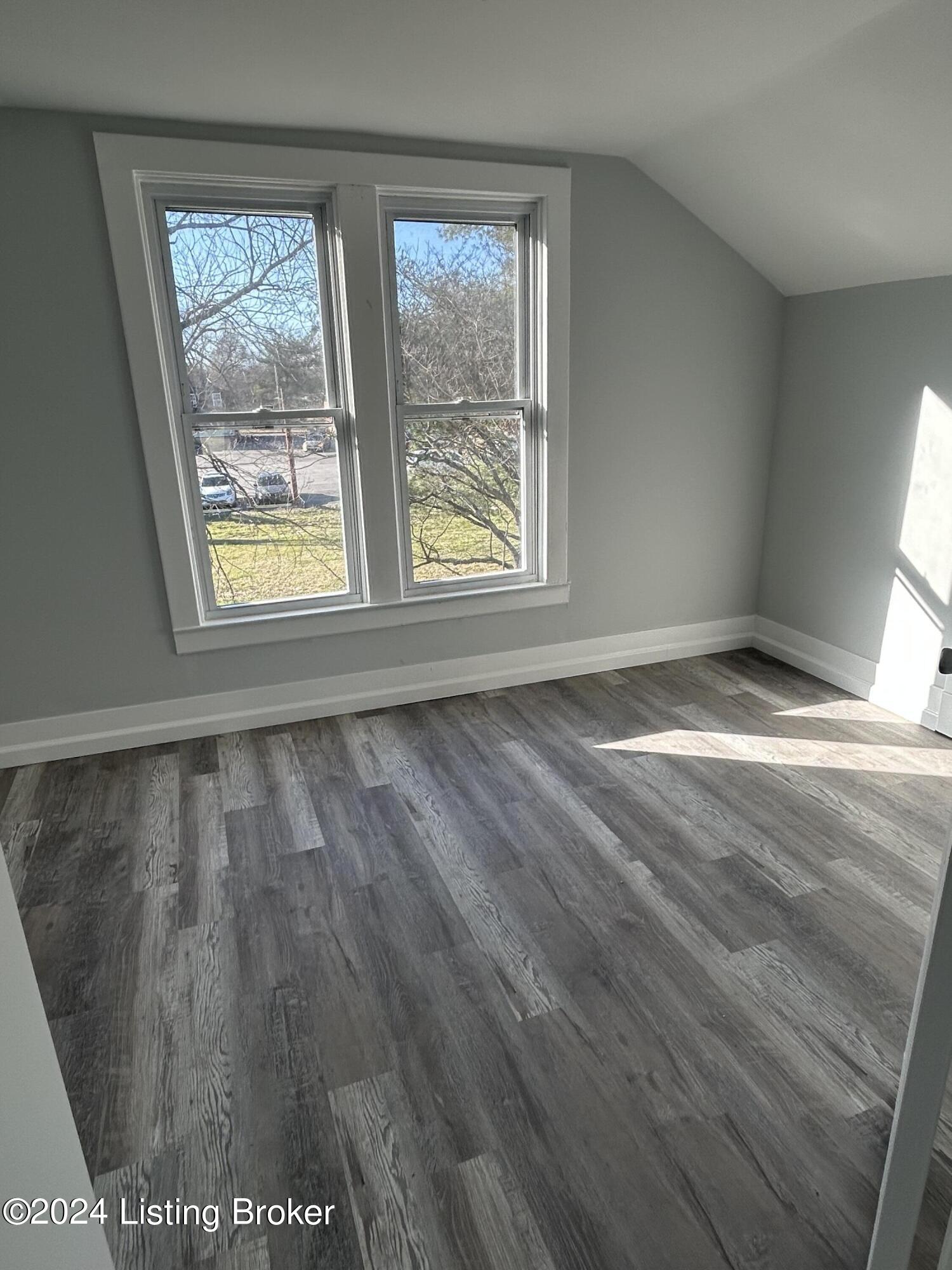 1933 Lower Hunters Trace