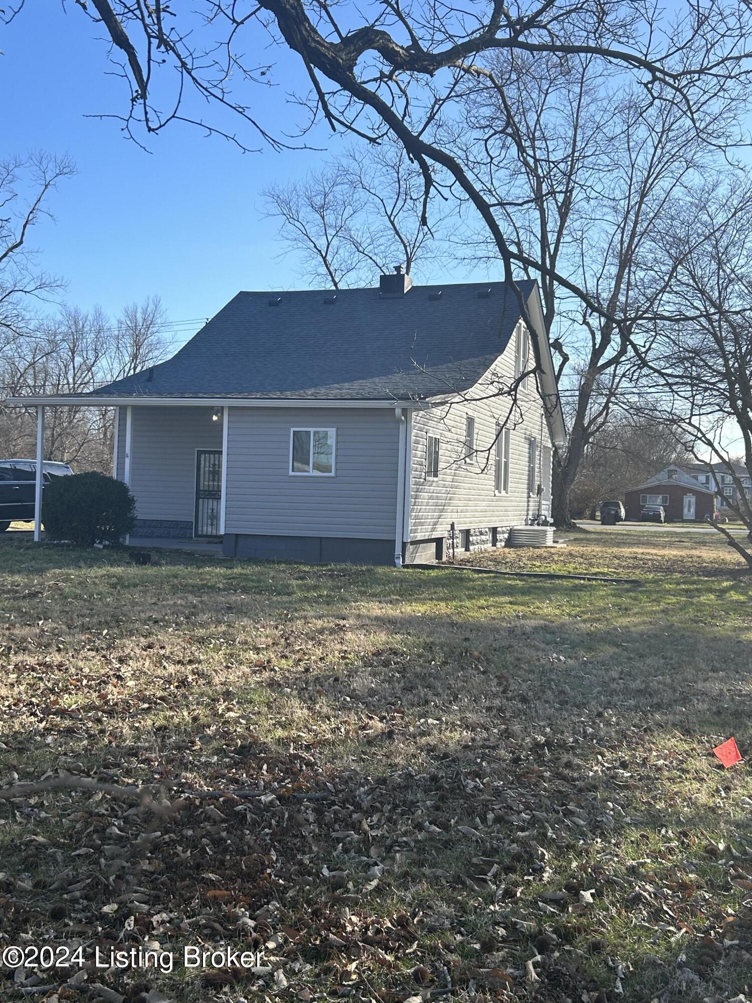 1933 Lower Hunters Trace