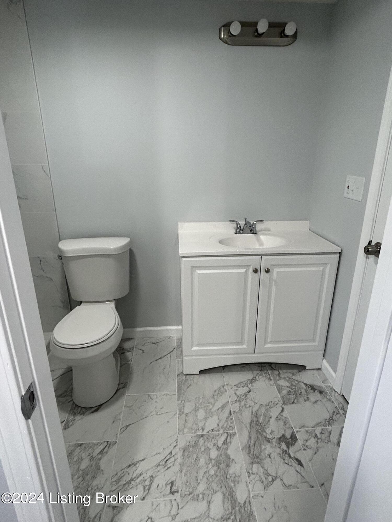 1933 Lower Hunters Trace