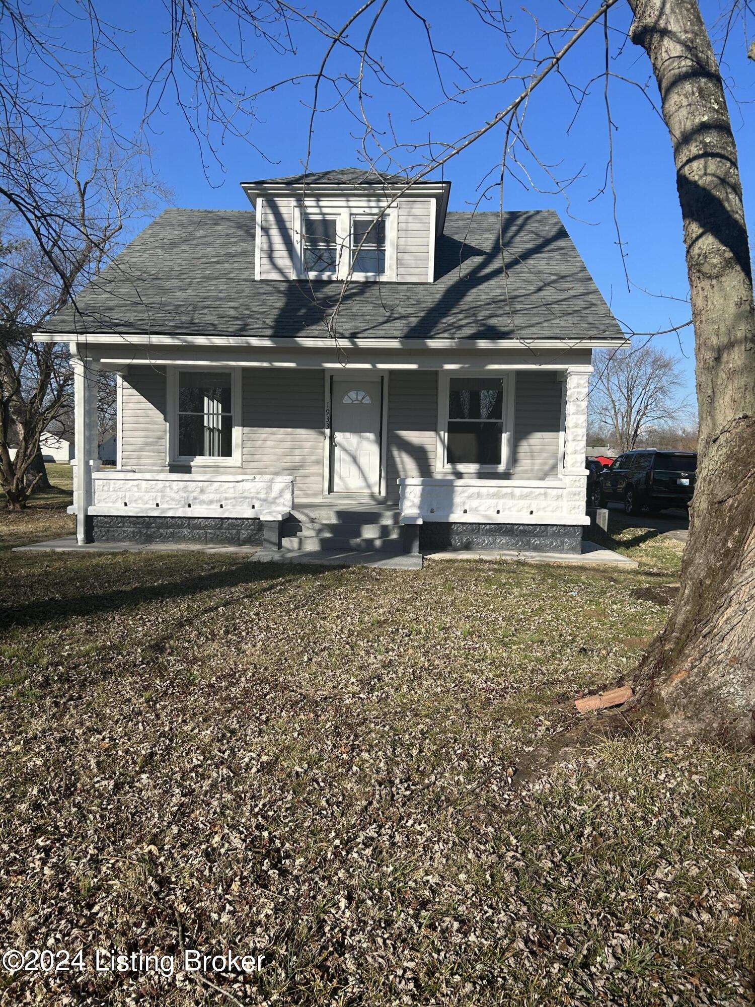 1933 Lower Hunters Trace