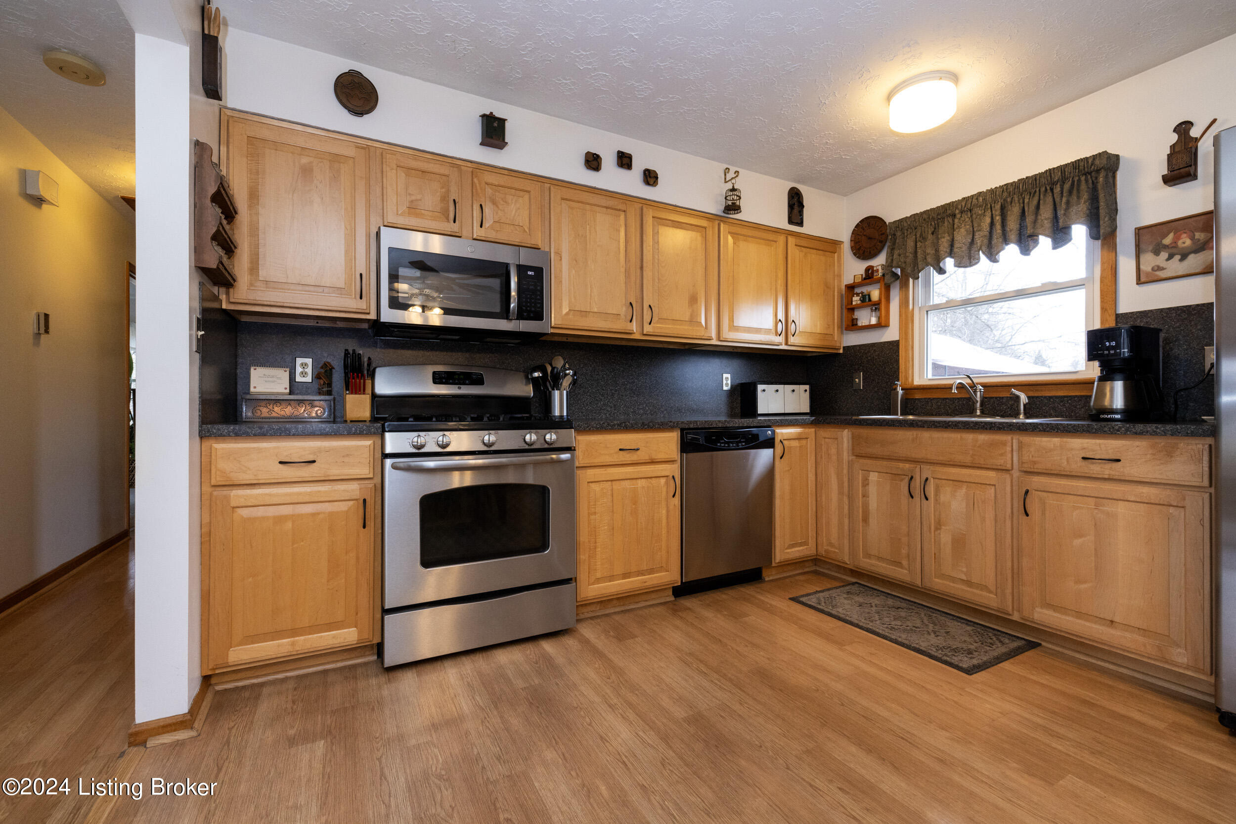 711 Mount Holly Rd