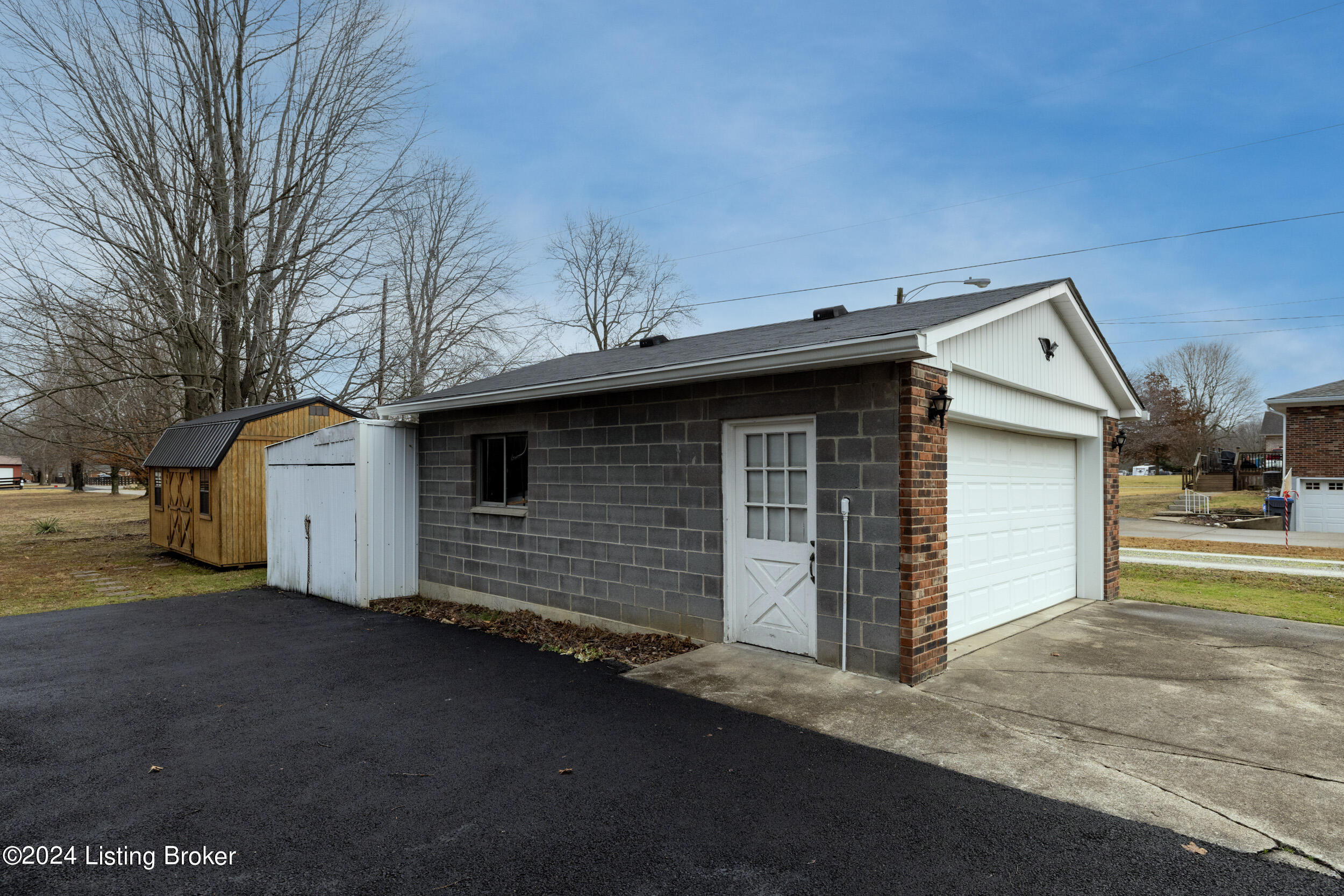 711 Mount Holly Rd
