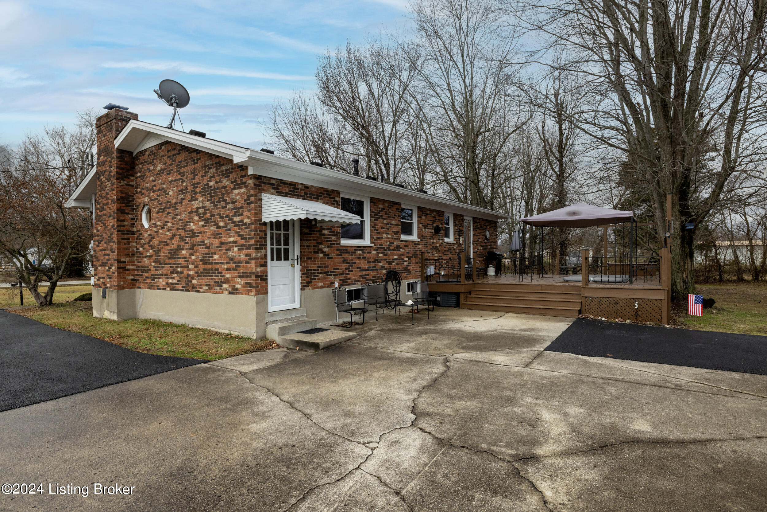 711 Mount Holly Rd