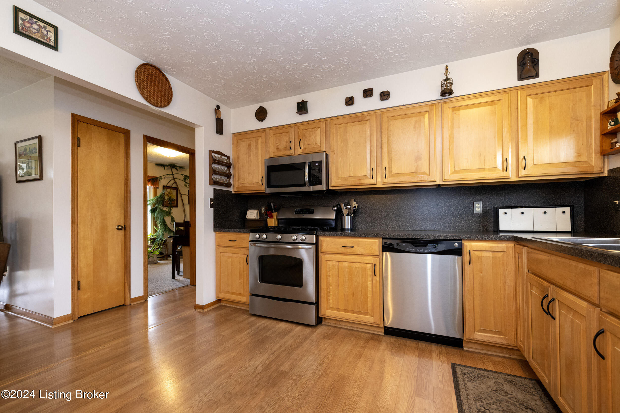 711 Mount Holly Rd