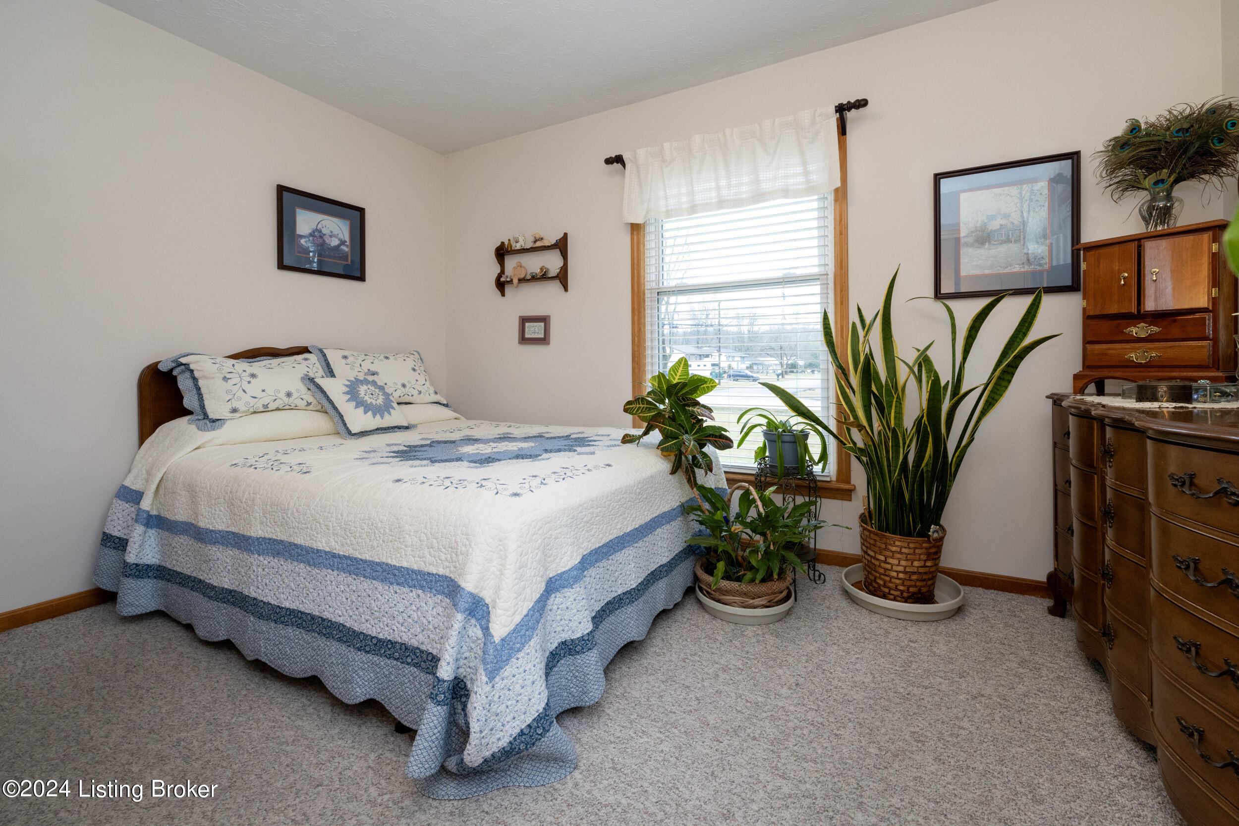 711 Mount Holly Rd