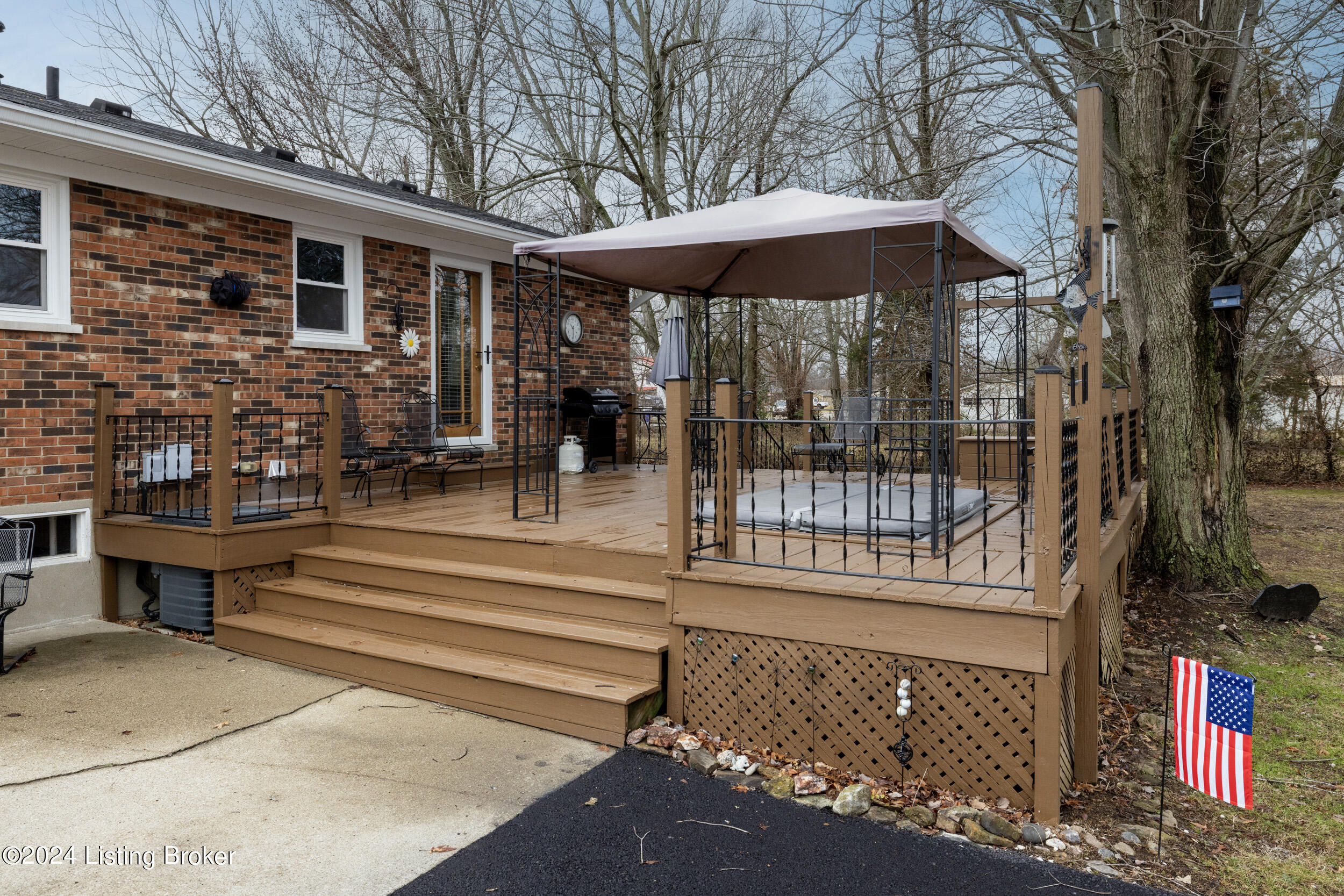 711 Mount Holly Rd