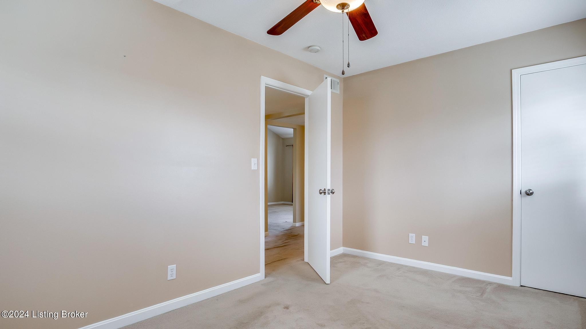 7304 Watson Ln