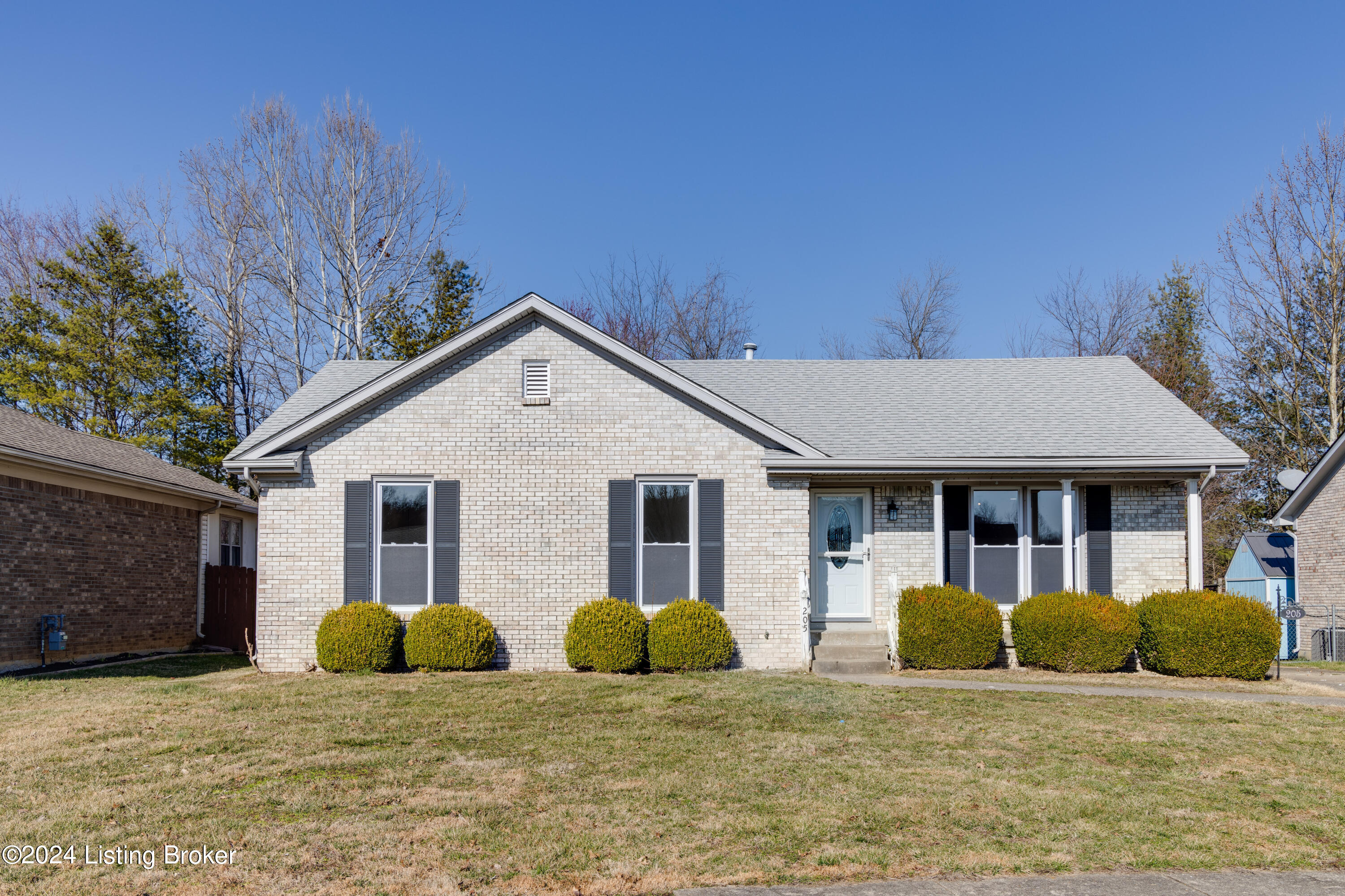 205 Holly Hills Dr