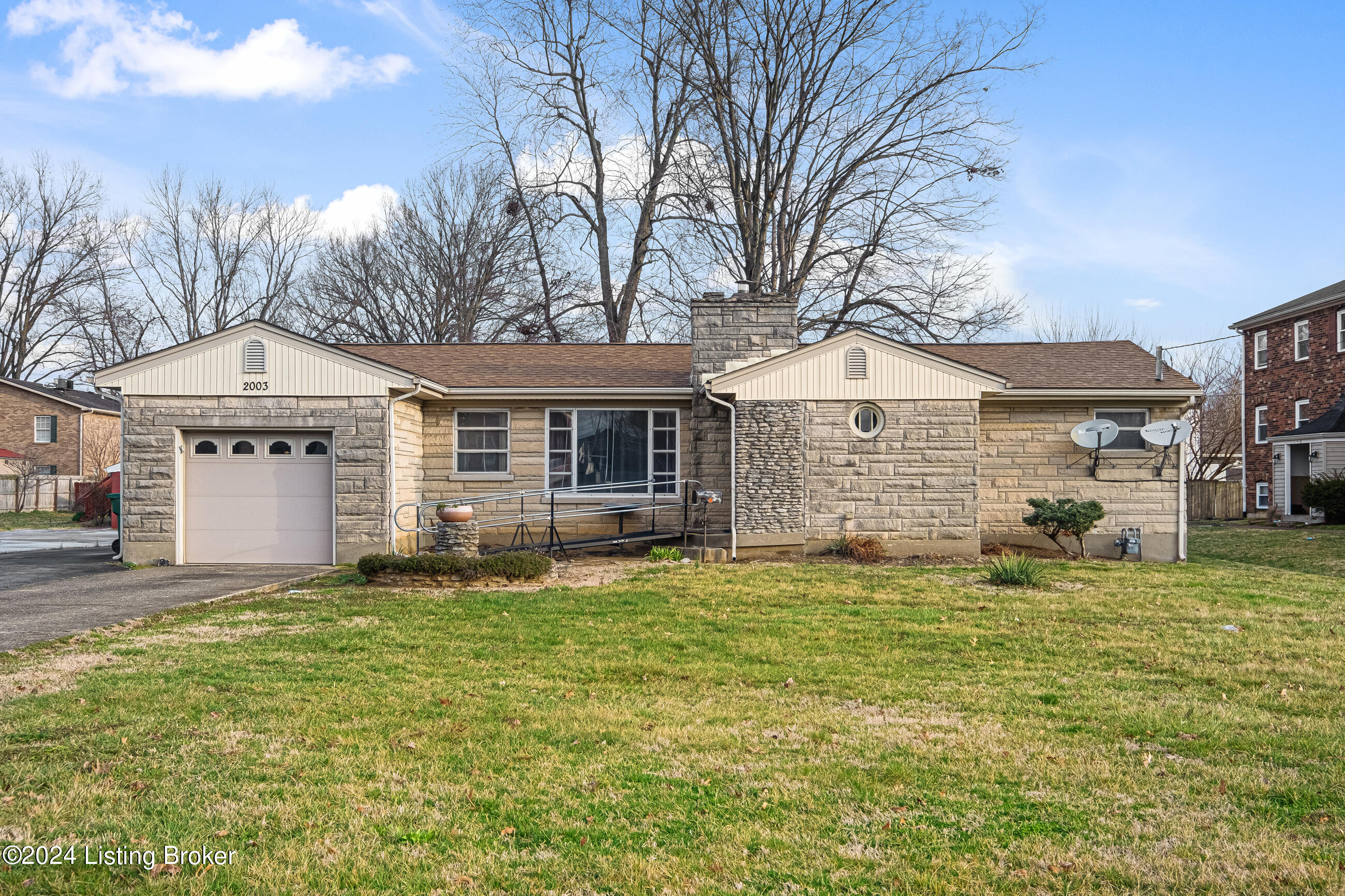 2003 Rockford Ln