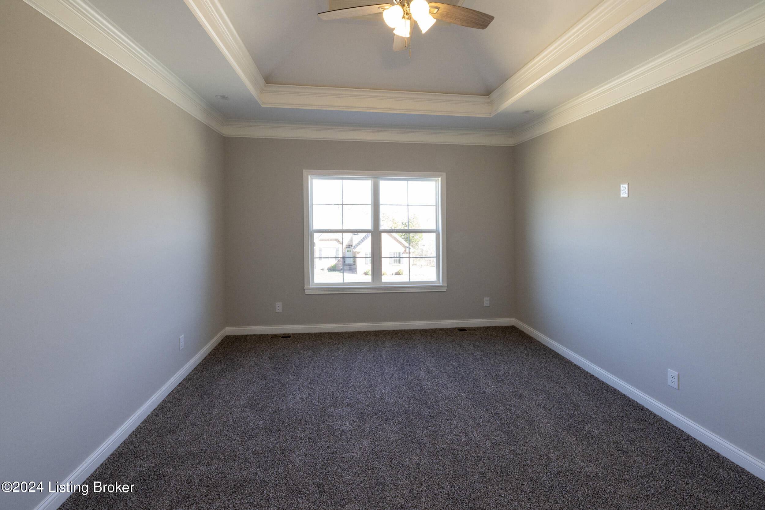 131 Bluffs Edge Dr