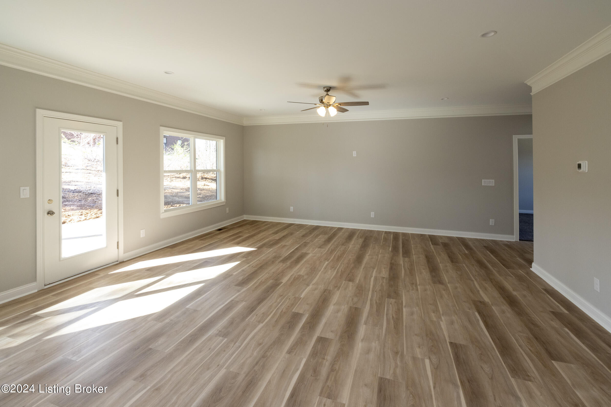 131 Bluffs Edge Dr