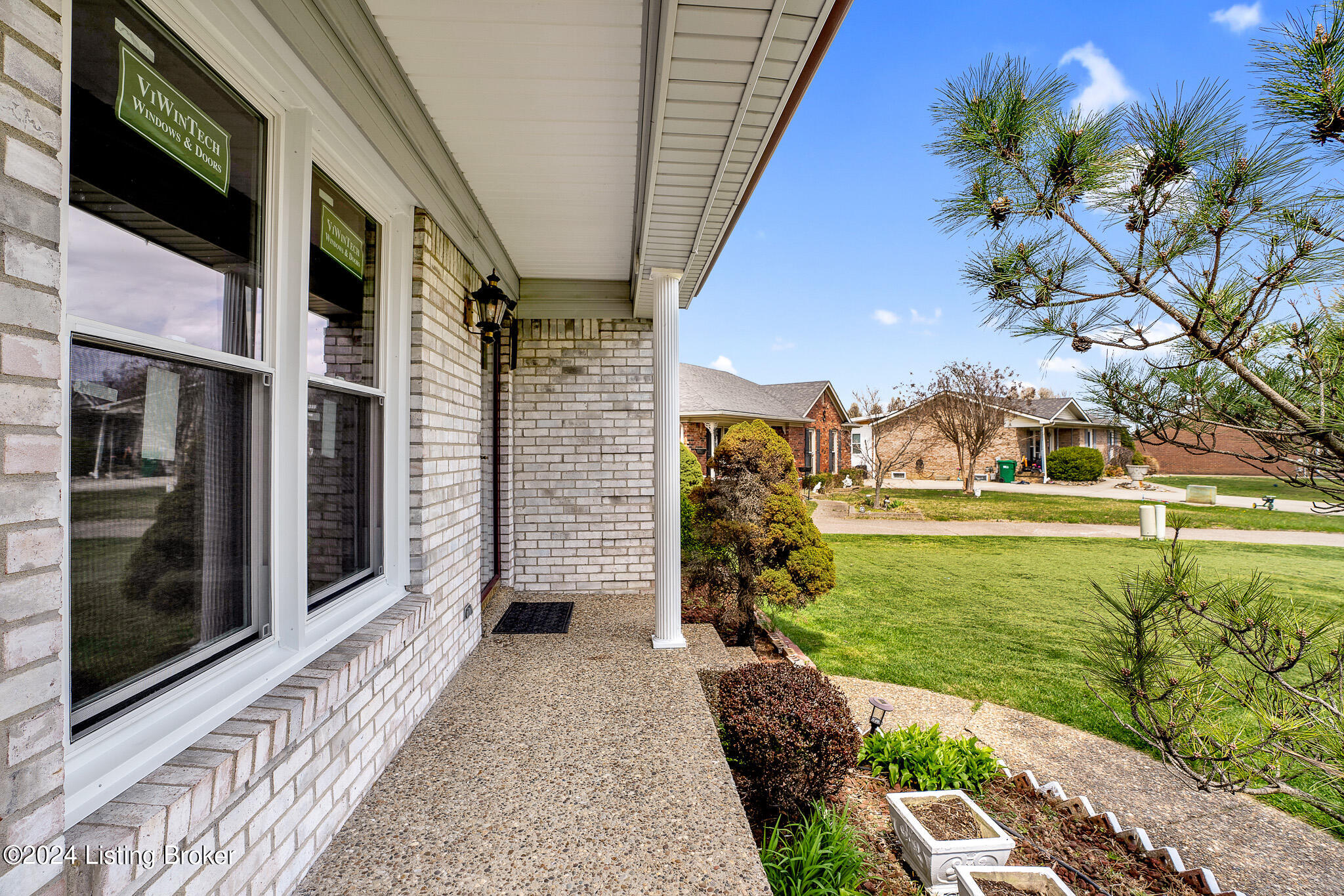 10414 Duke Ct