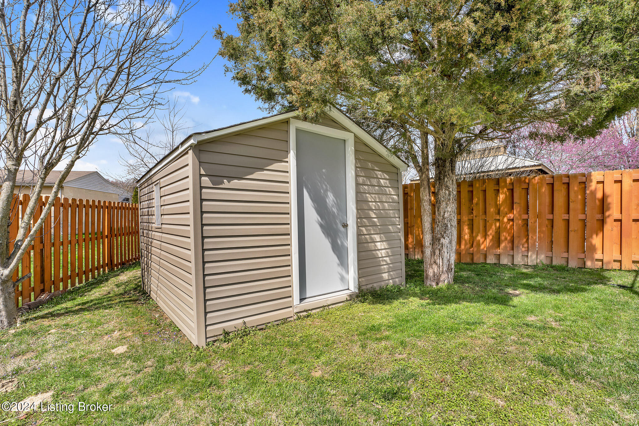 10414 Duke Ct