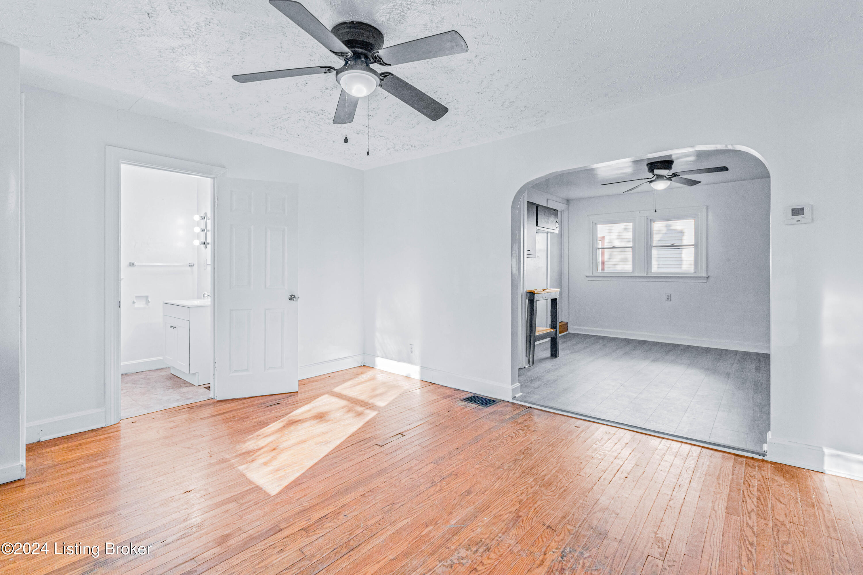 3311 Van Winkle Dr