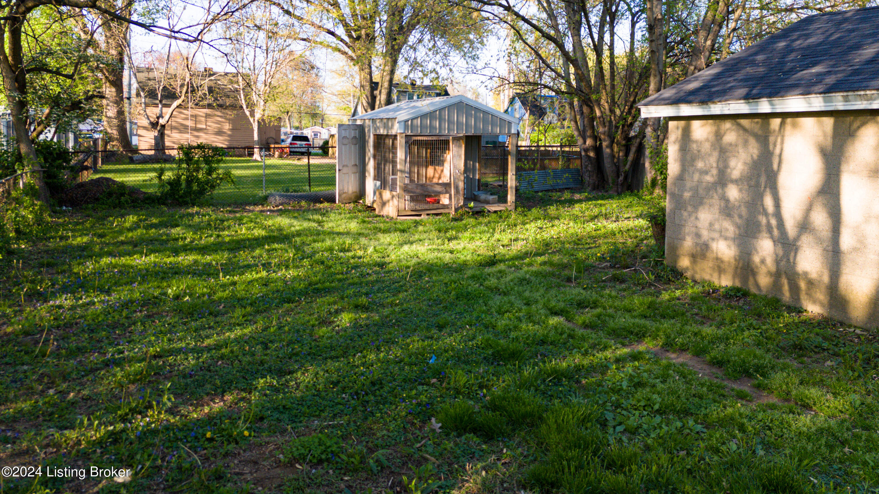 3311 Van Winkle Dr