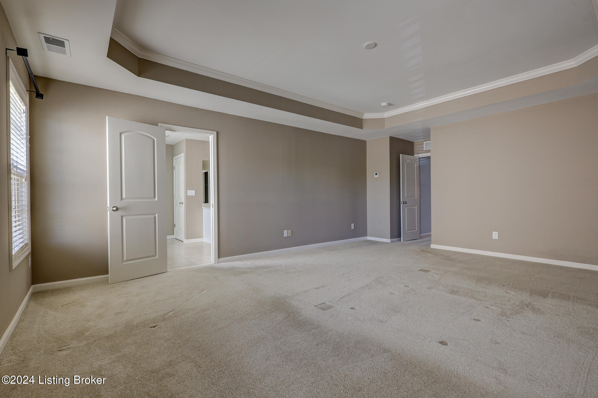 7220 Black Walnut Cir