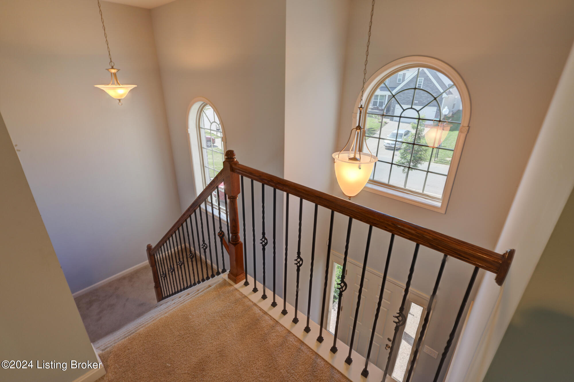 7220 Black Walnut Cir