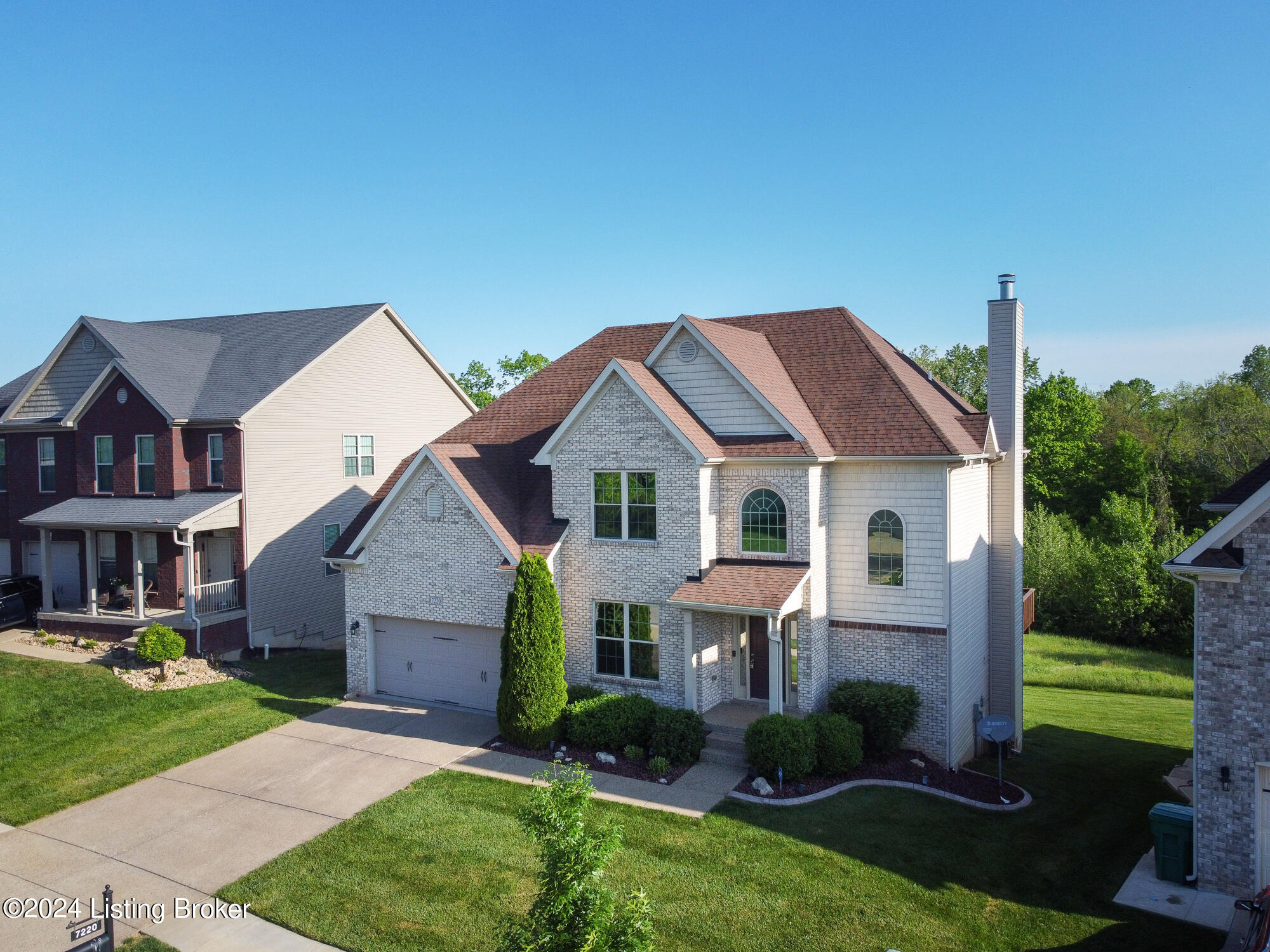 7220 Black Walnut Cir