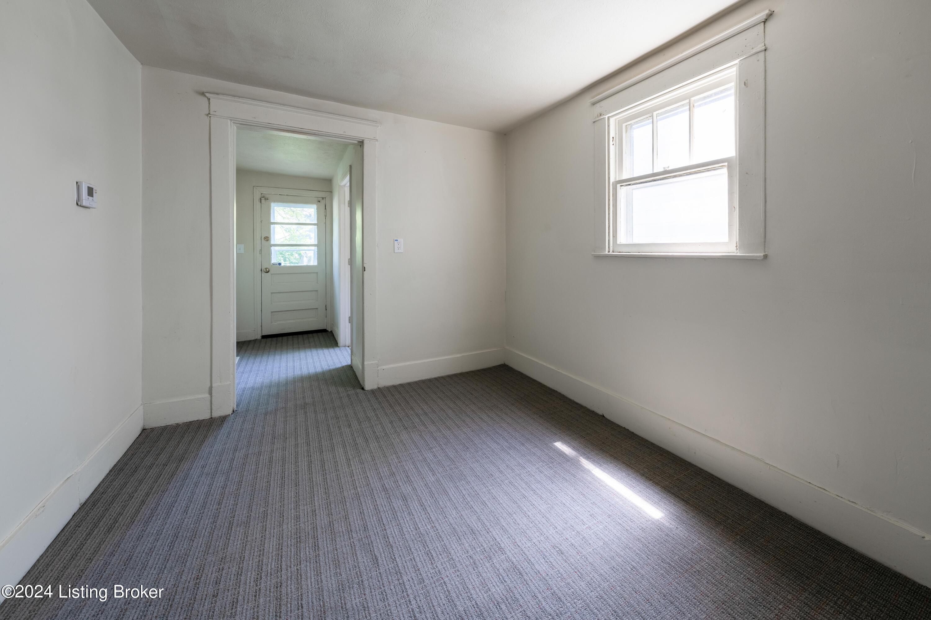 3401 Powell Ave