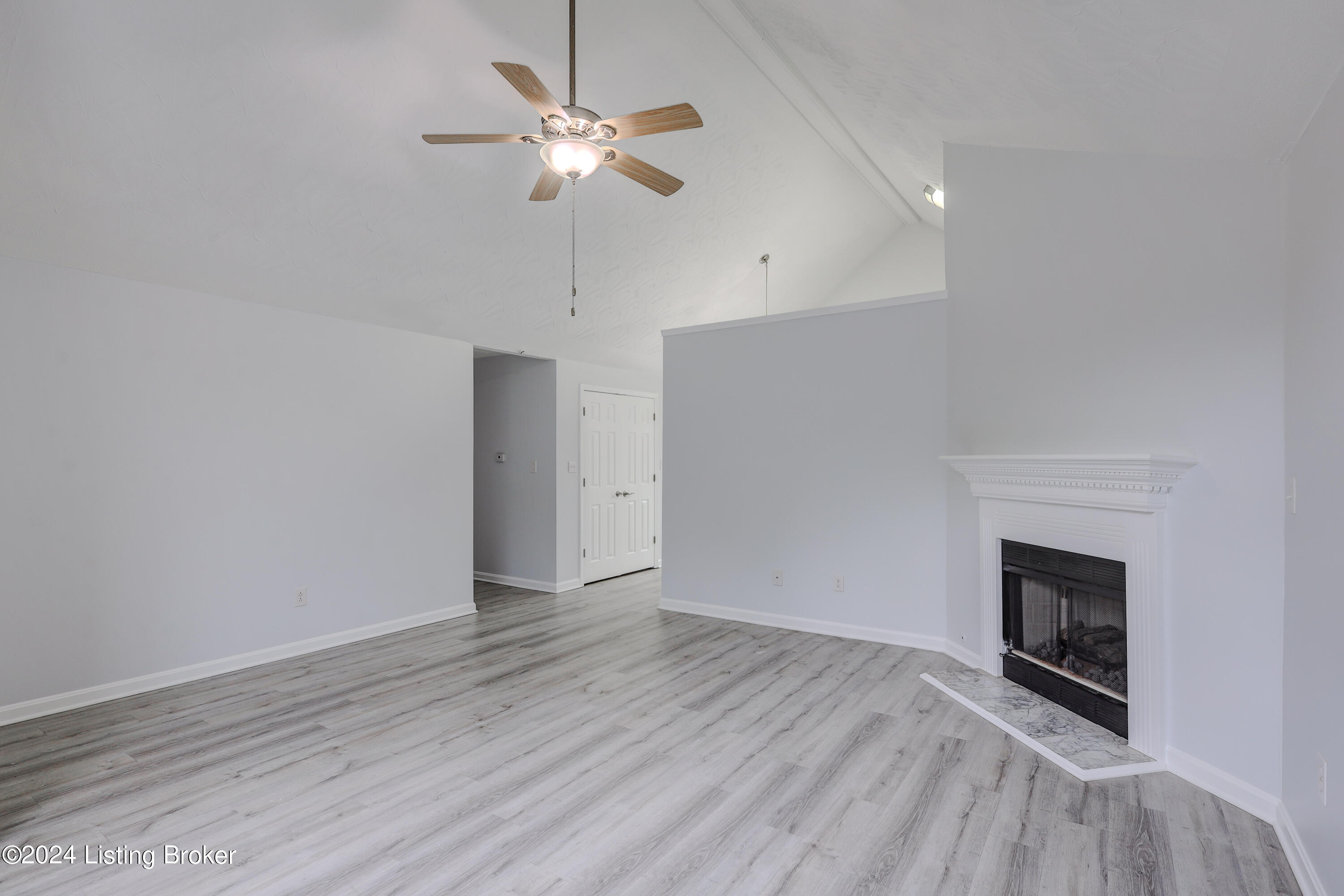 6216 Serenity Ct
