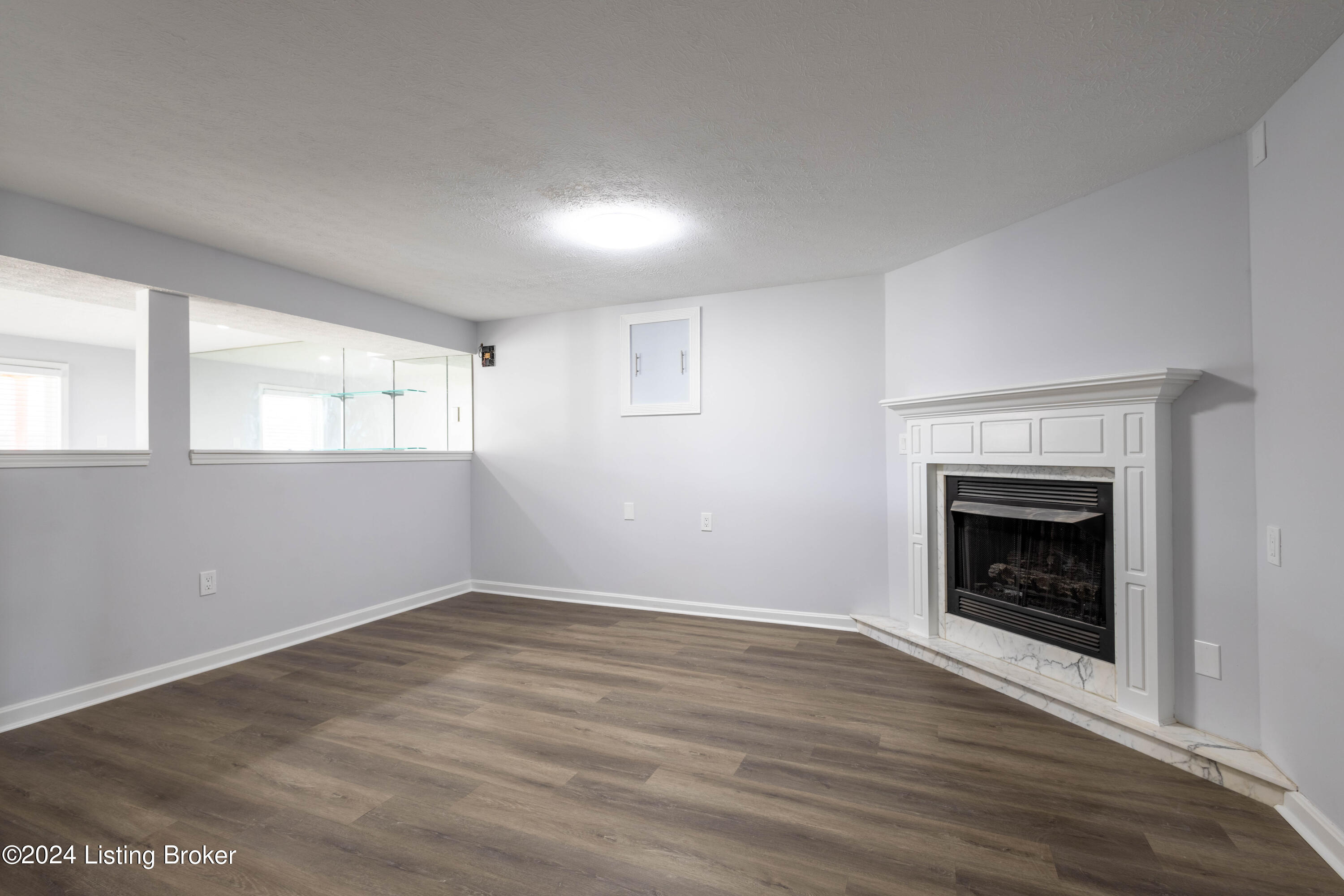 8306 Sunny Ridge Ct