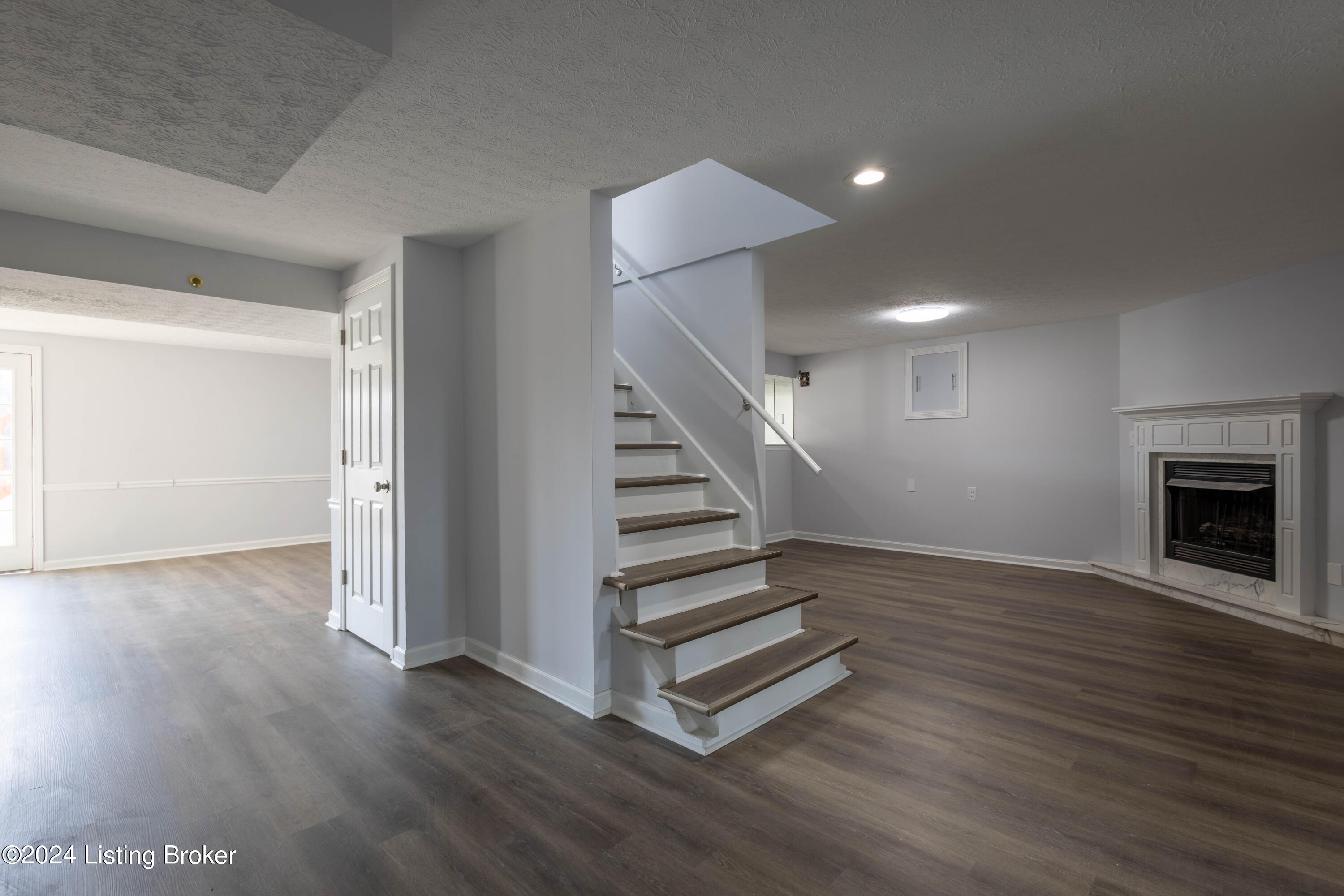 8306 Sunny Ridge Ct