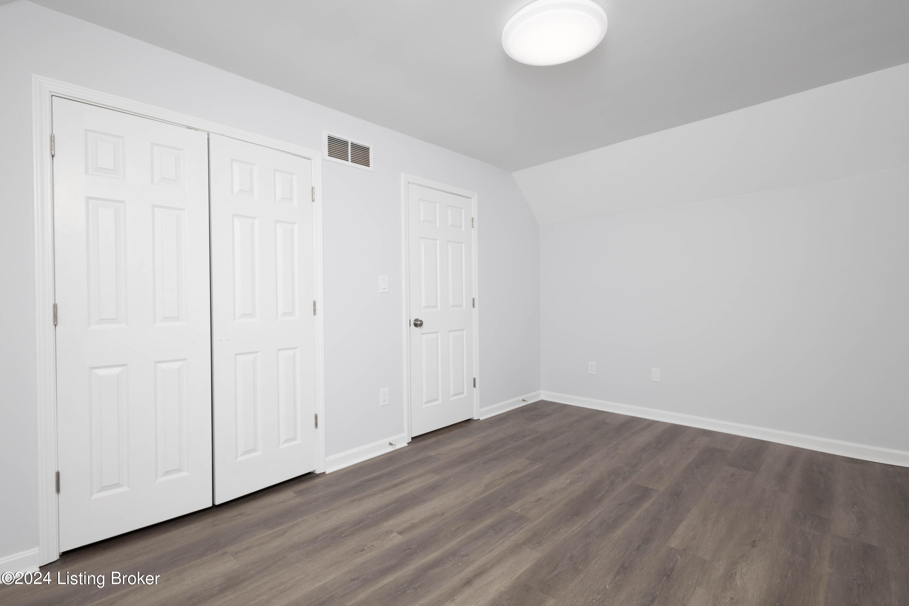 8306 Sunny Ridge Ct