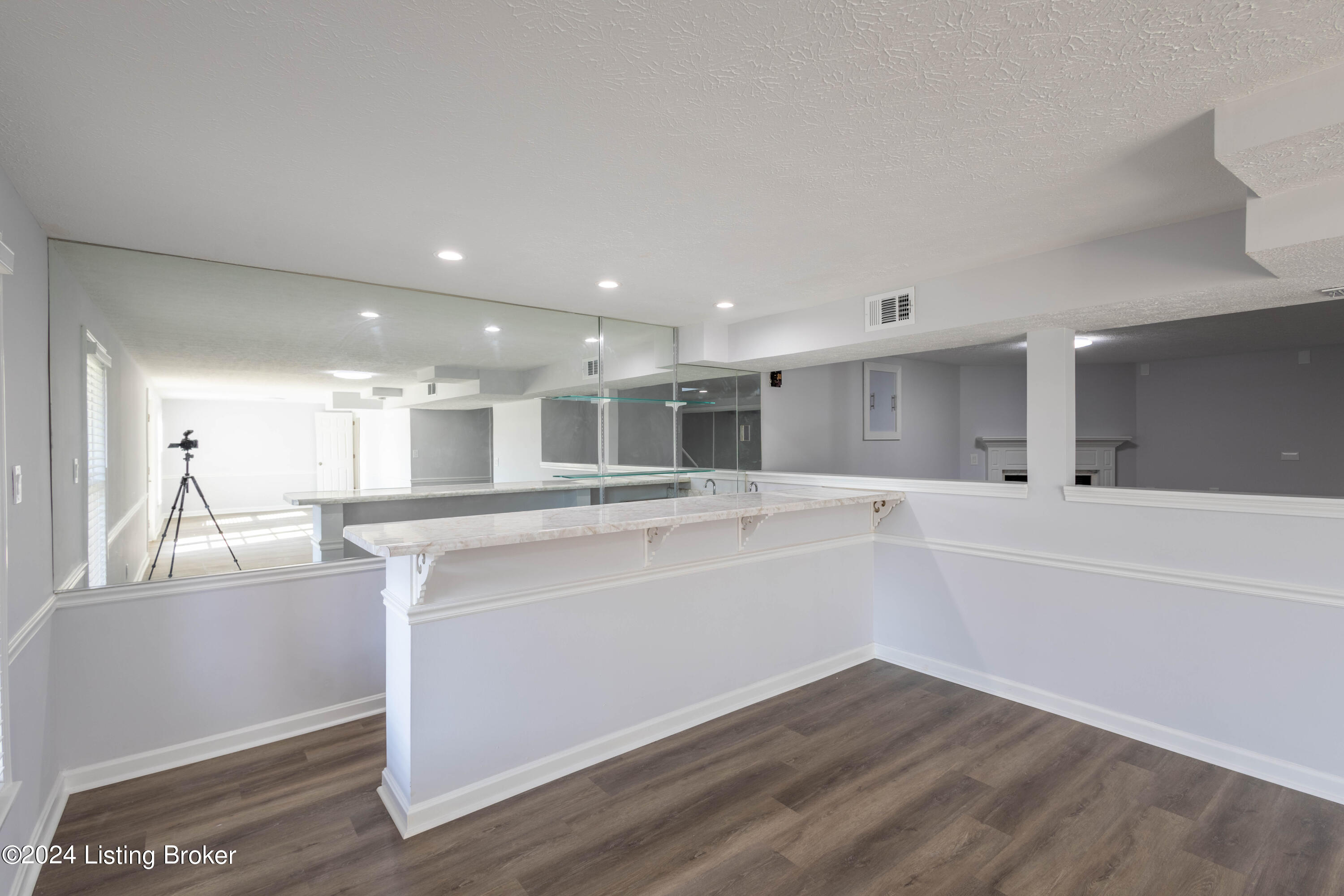 8306 Sunny Ridge Ct