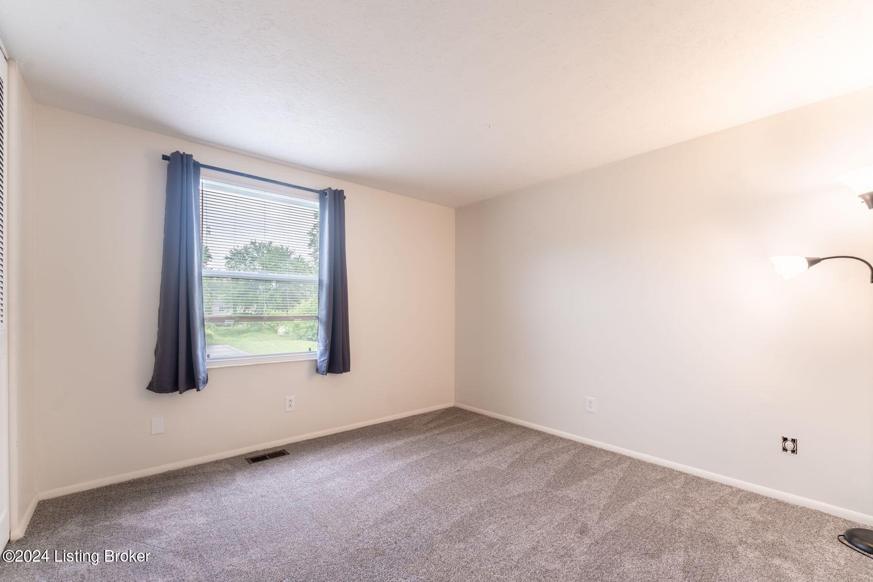 8610 Bost Ln