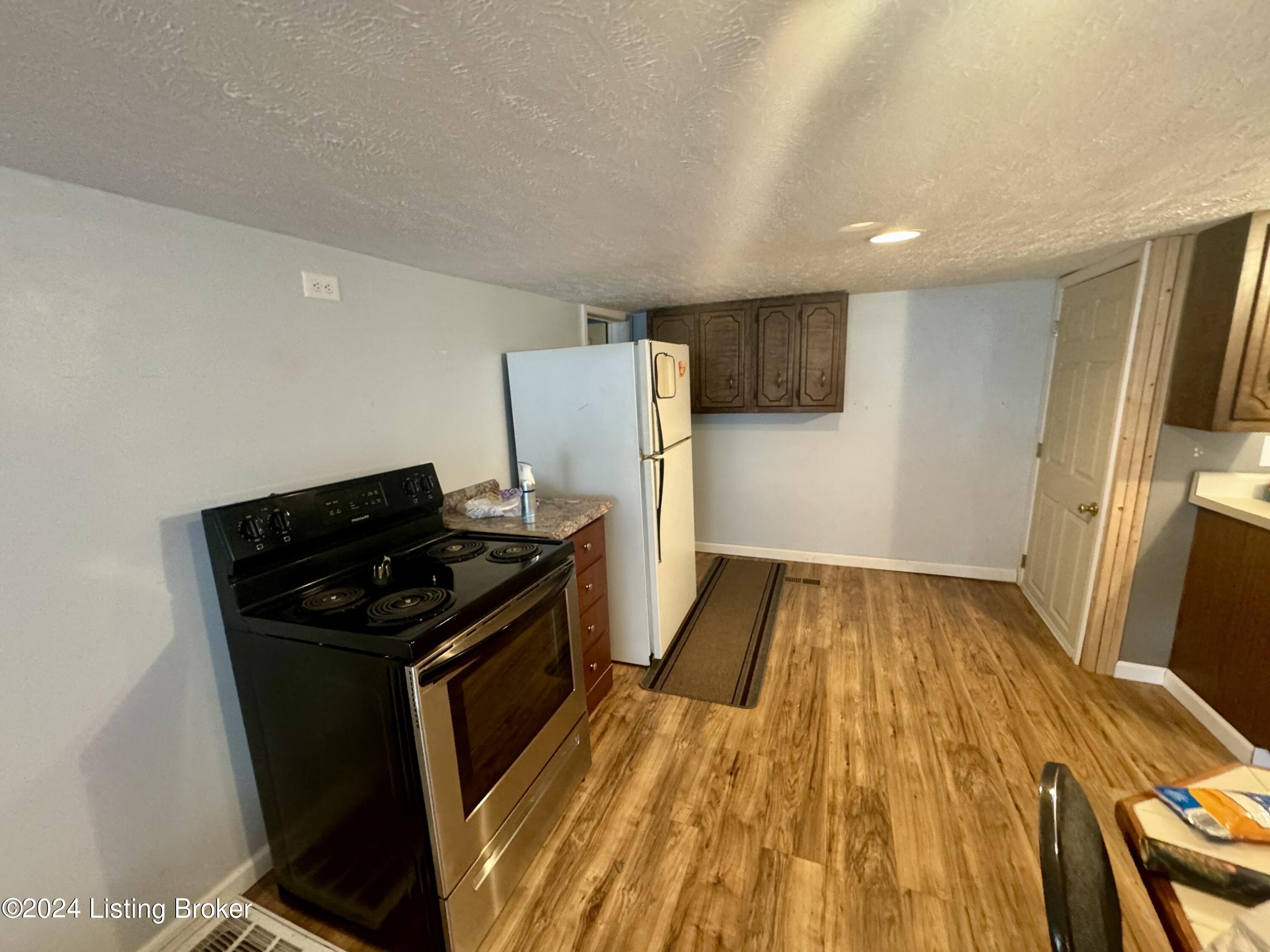 1167 Summitt Dr