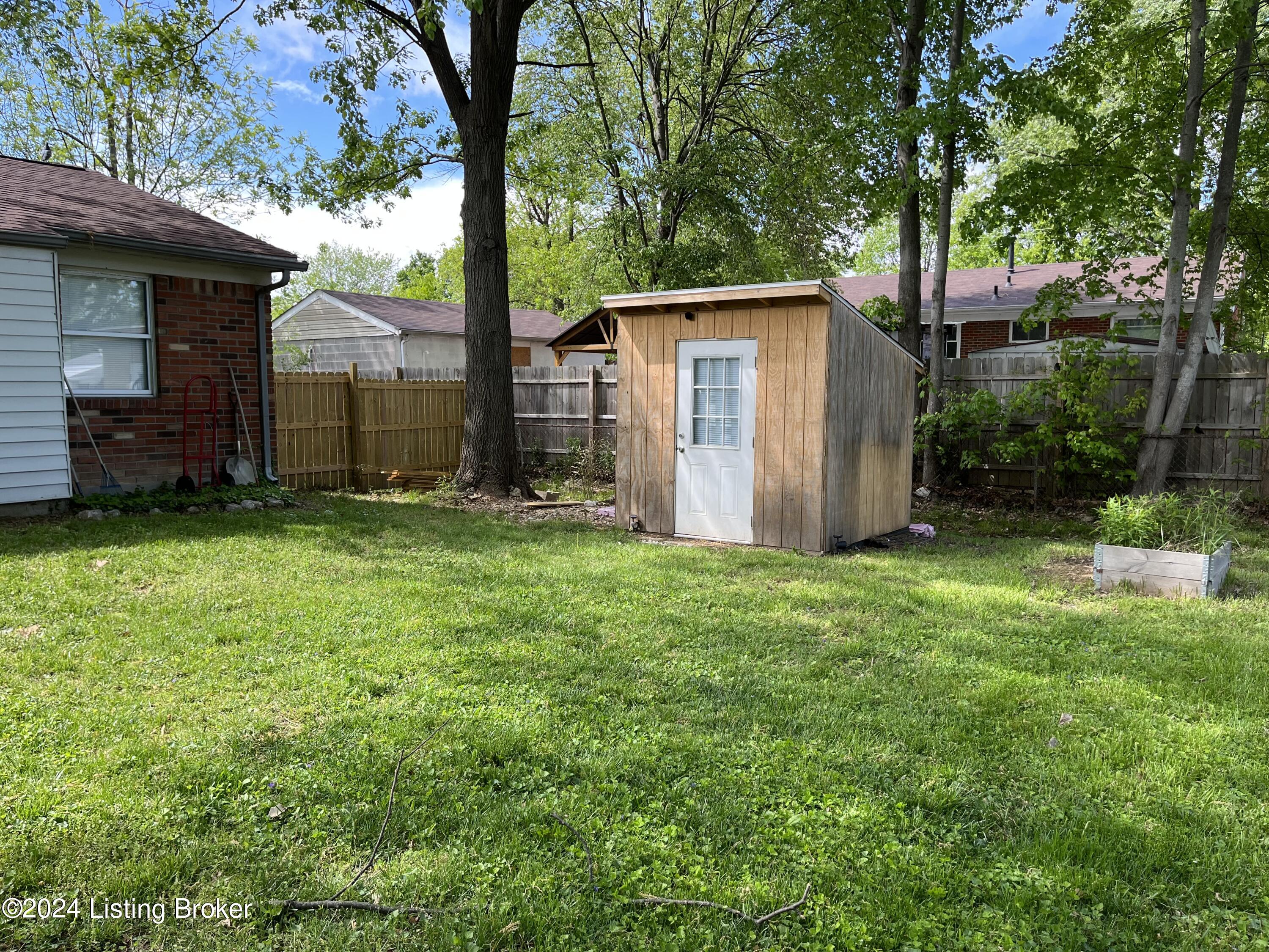 8805 Jan Way