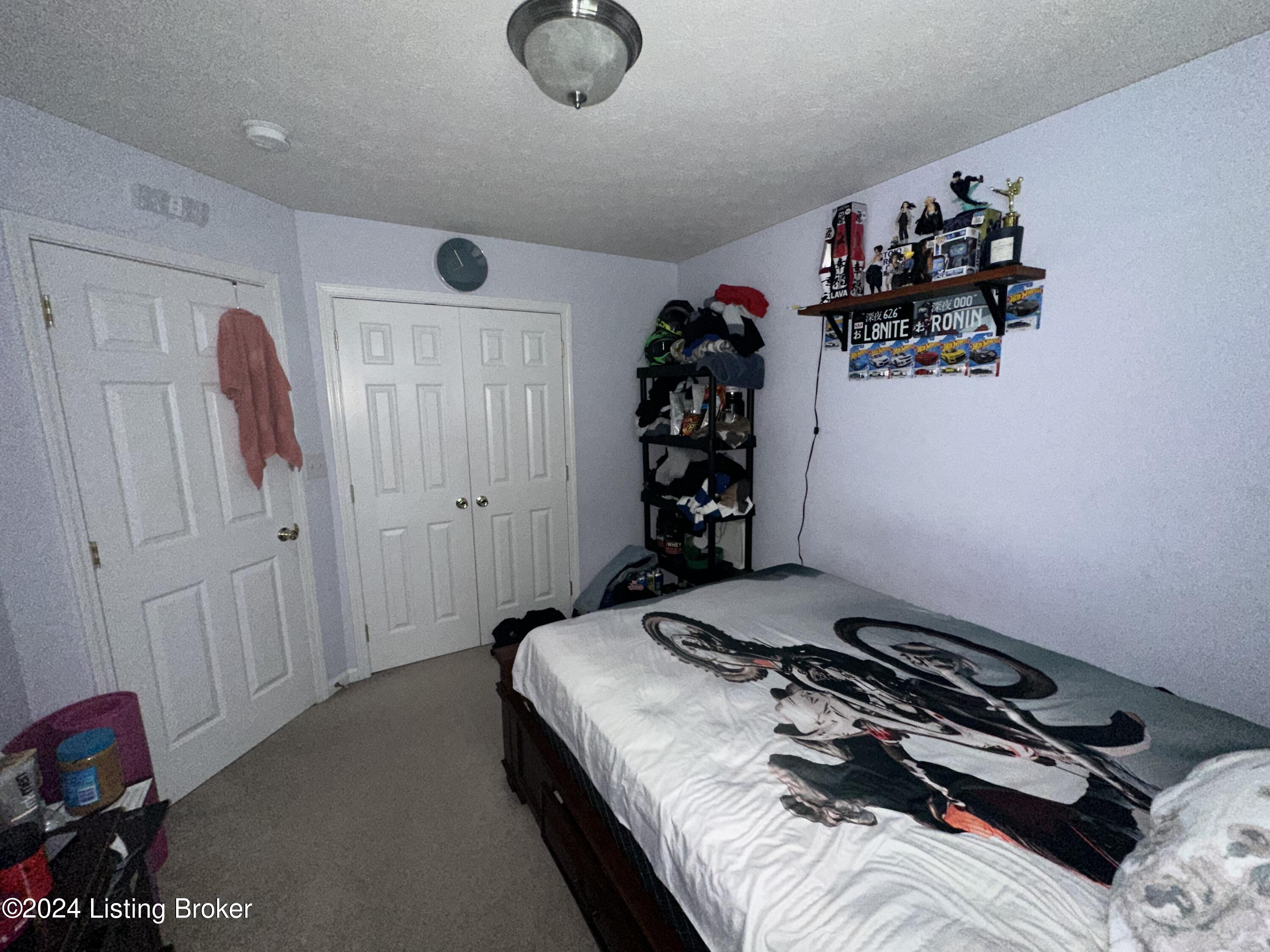 5401 HEPATICA Ct