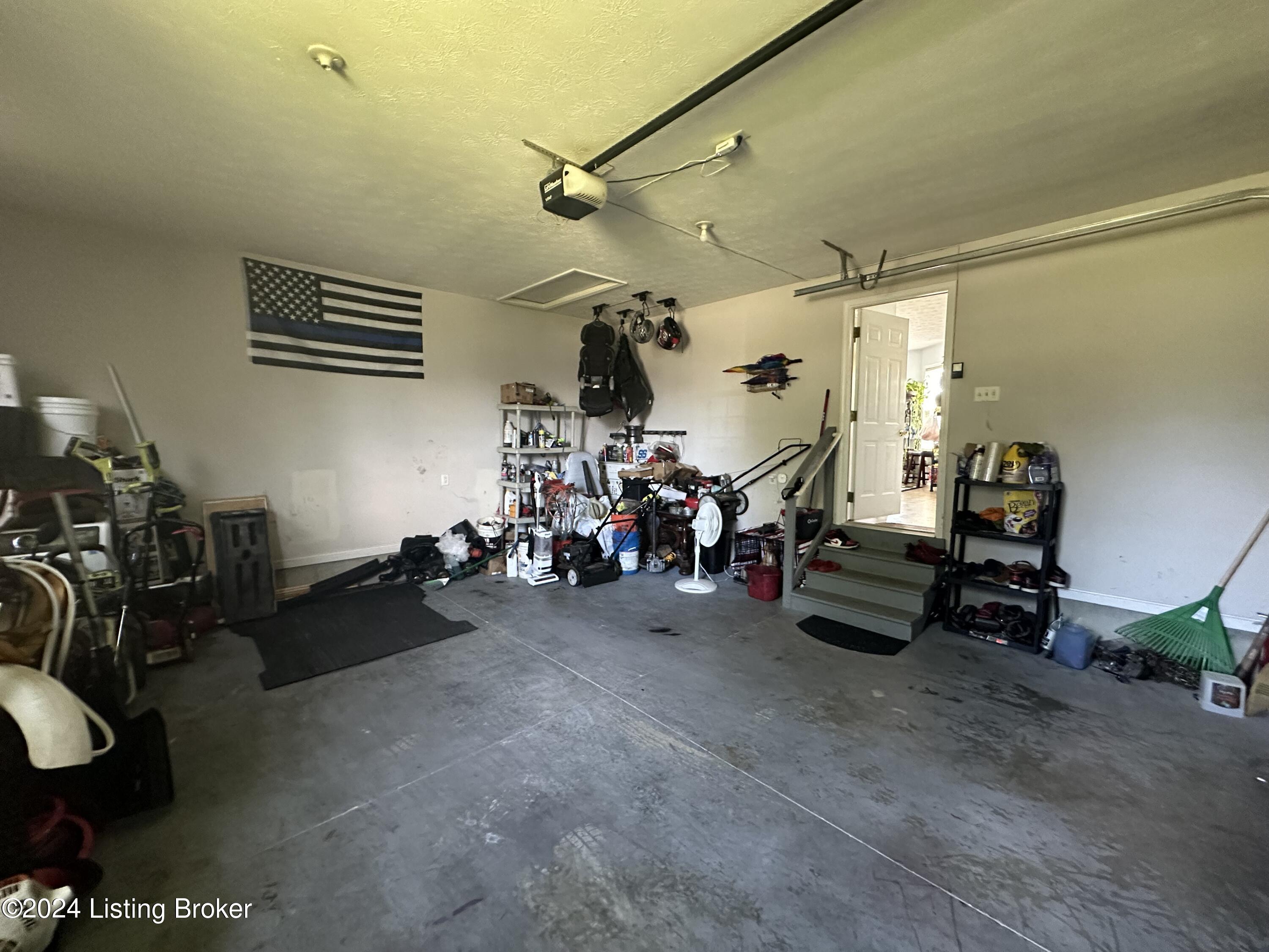 5401 HEPATICA Ct