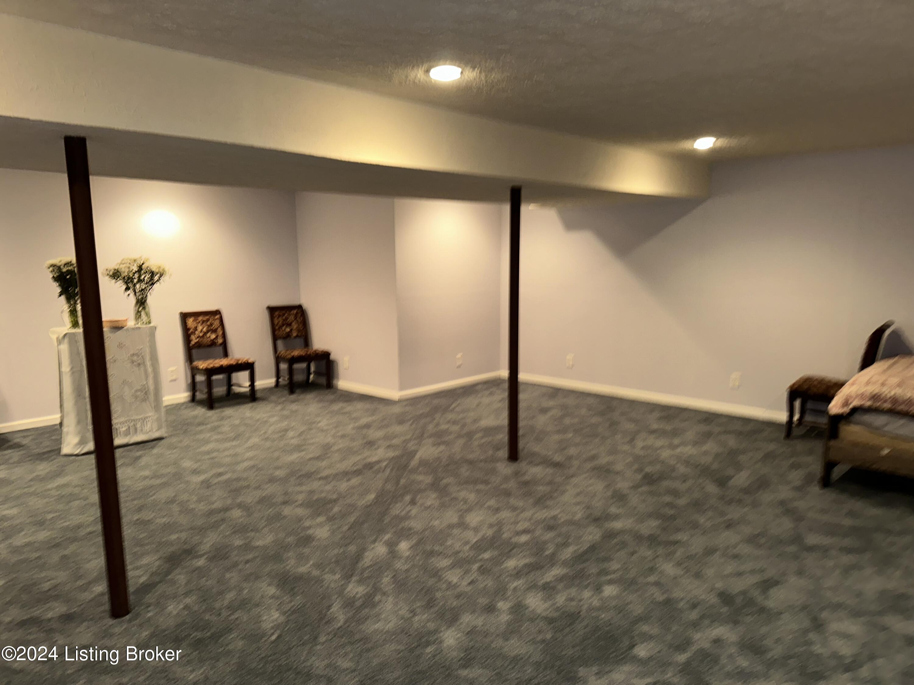 5401 HEPATICA Ct