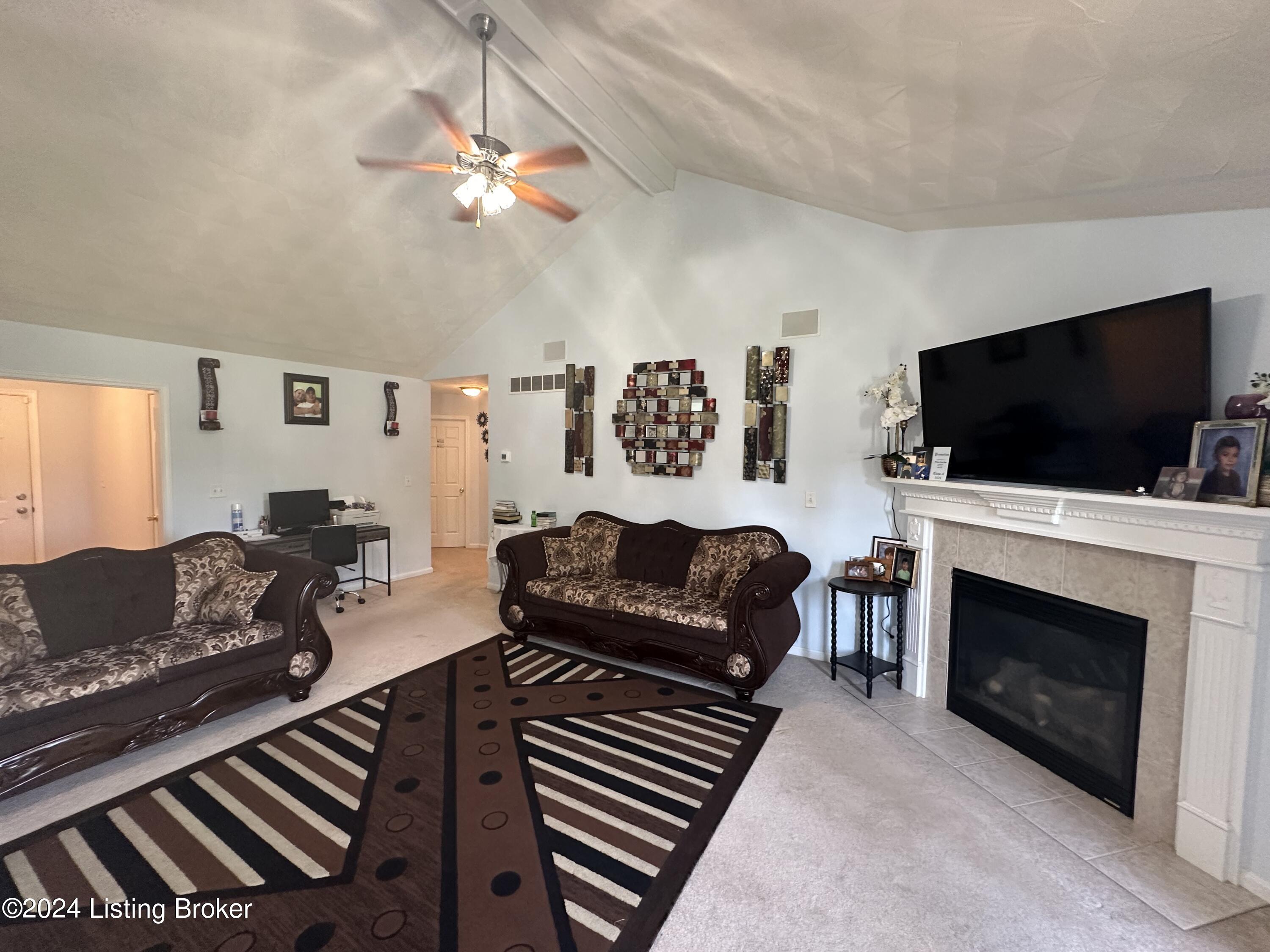 5401 HEPATICA Ct