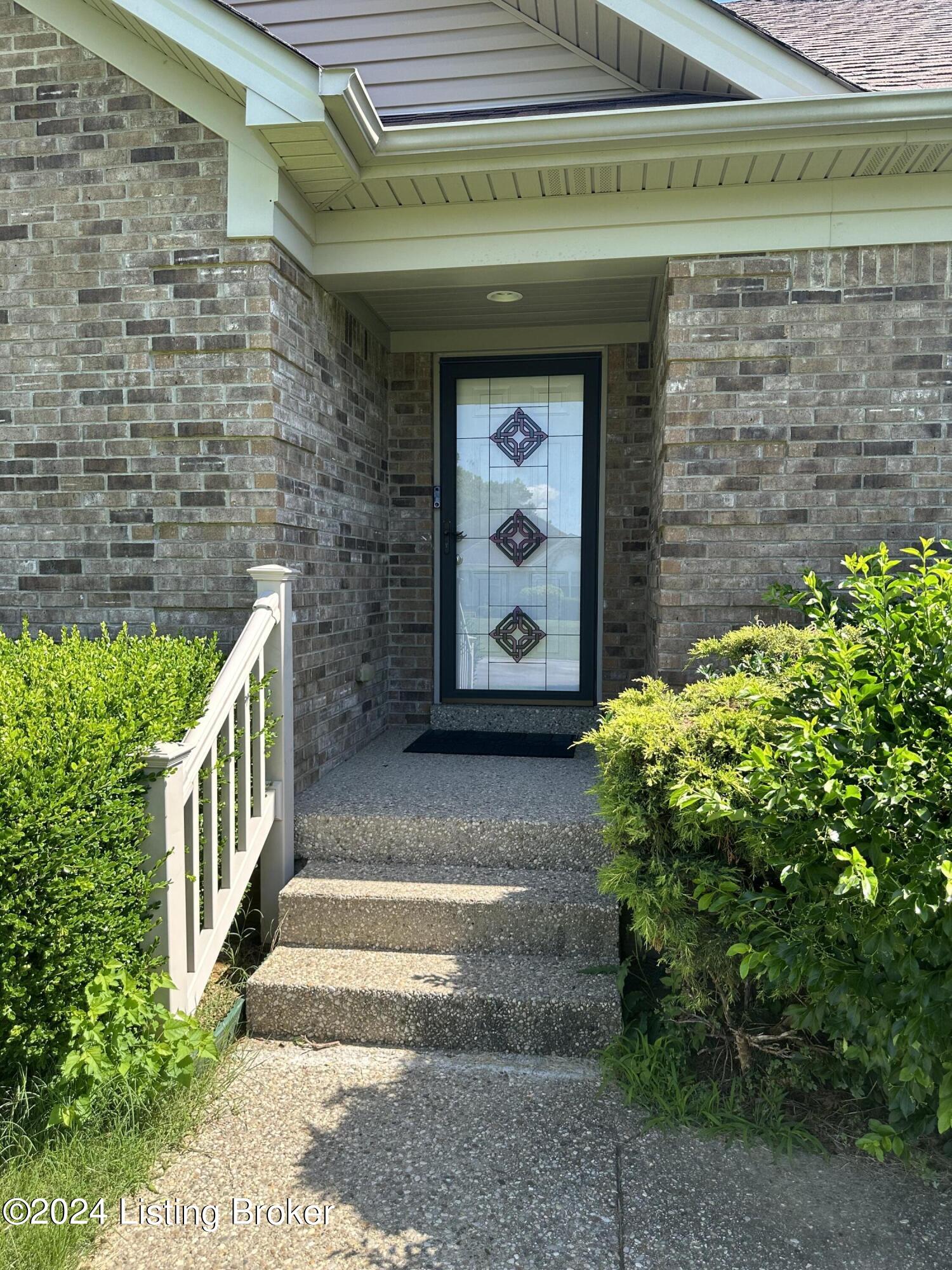 5401 HEPATICA Ct