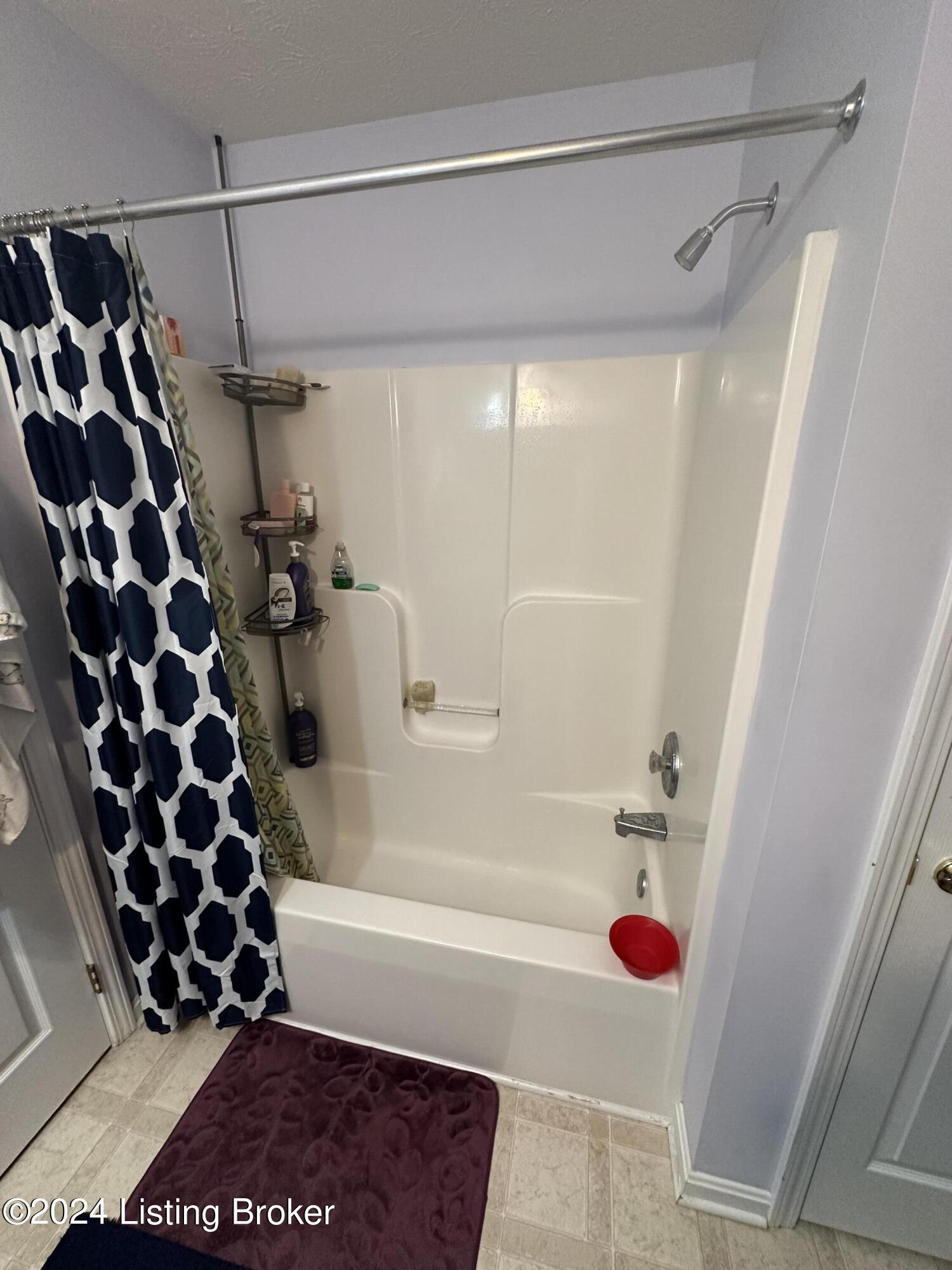 5401 HEPATICA Ct