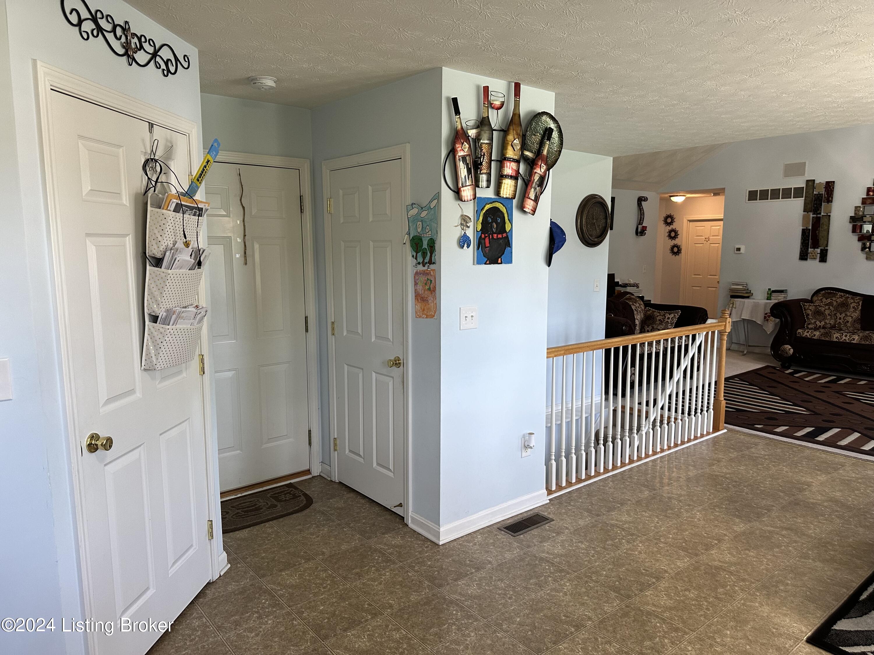5401 HEPATICA Ct