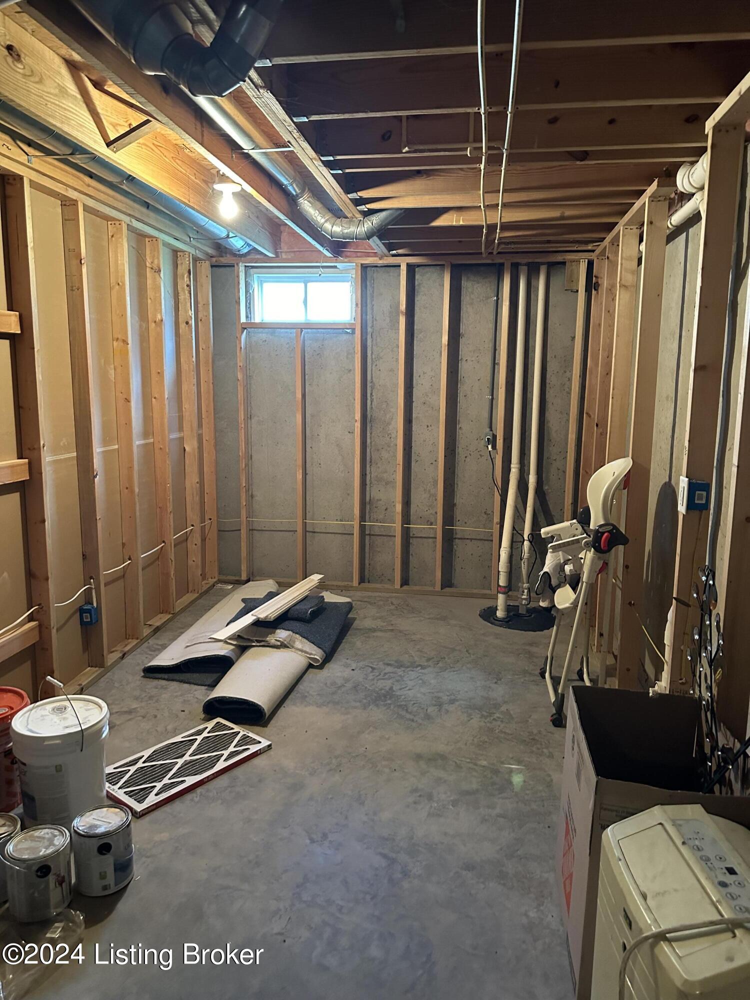 5401 HEPATICA Ct