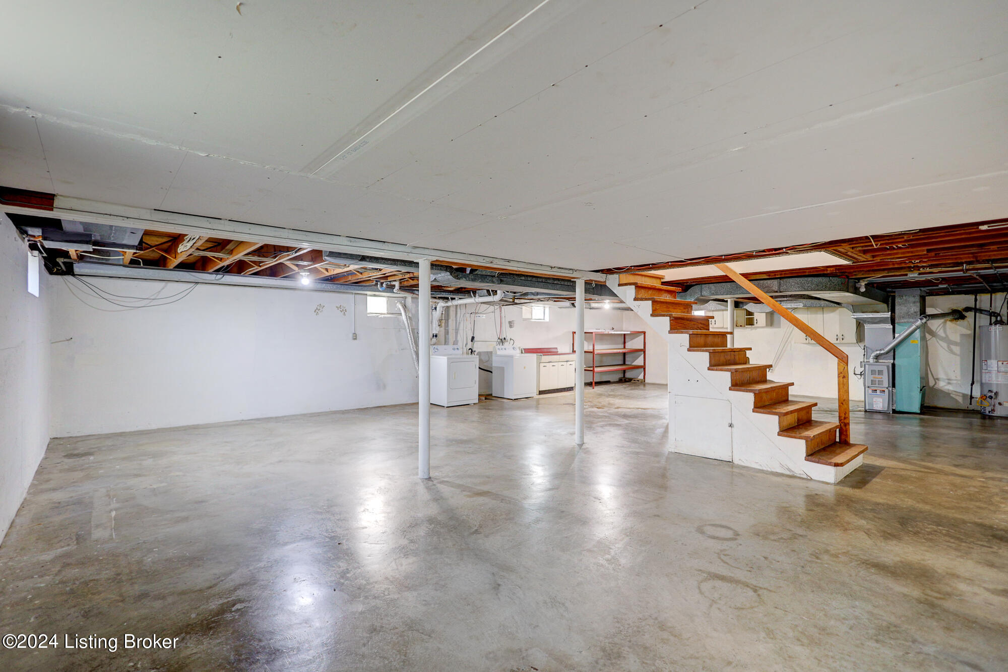 3412 Park Row Dr