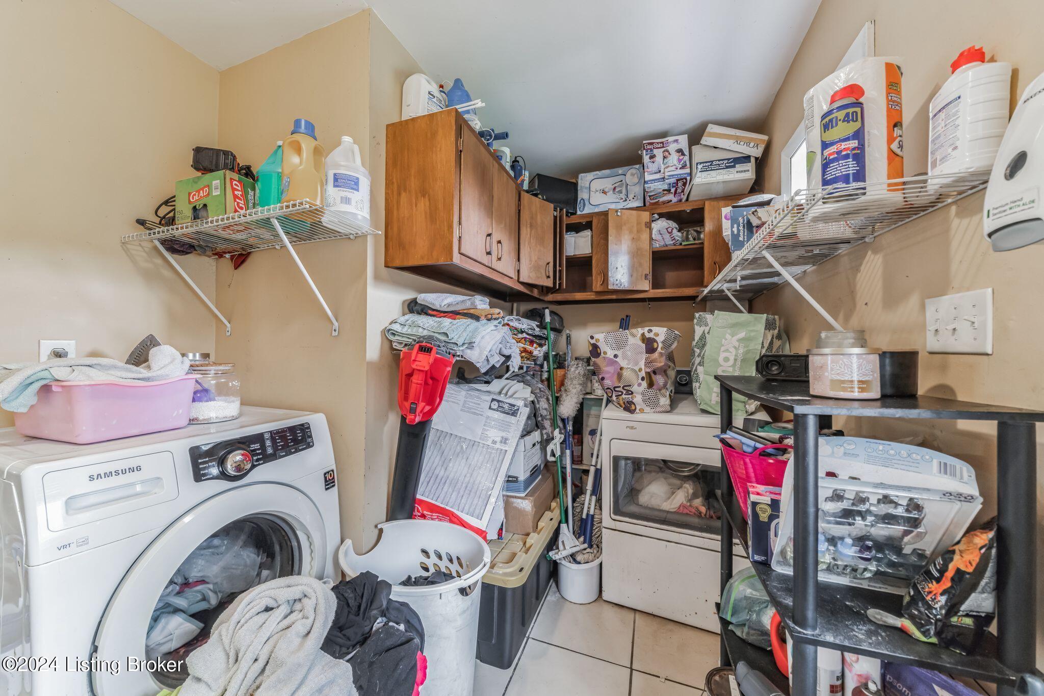 3211 Wellingmoor Ave