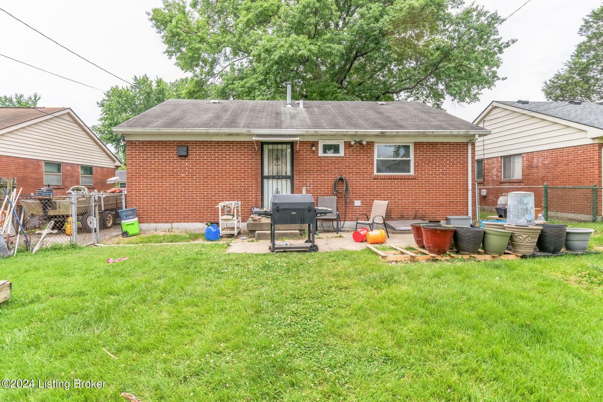 3211 Wellingmoor Ave