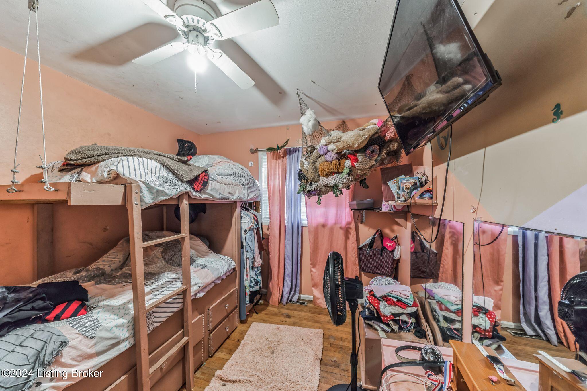 3211 Wellingmoor Ave