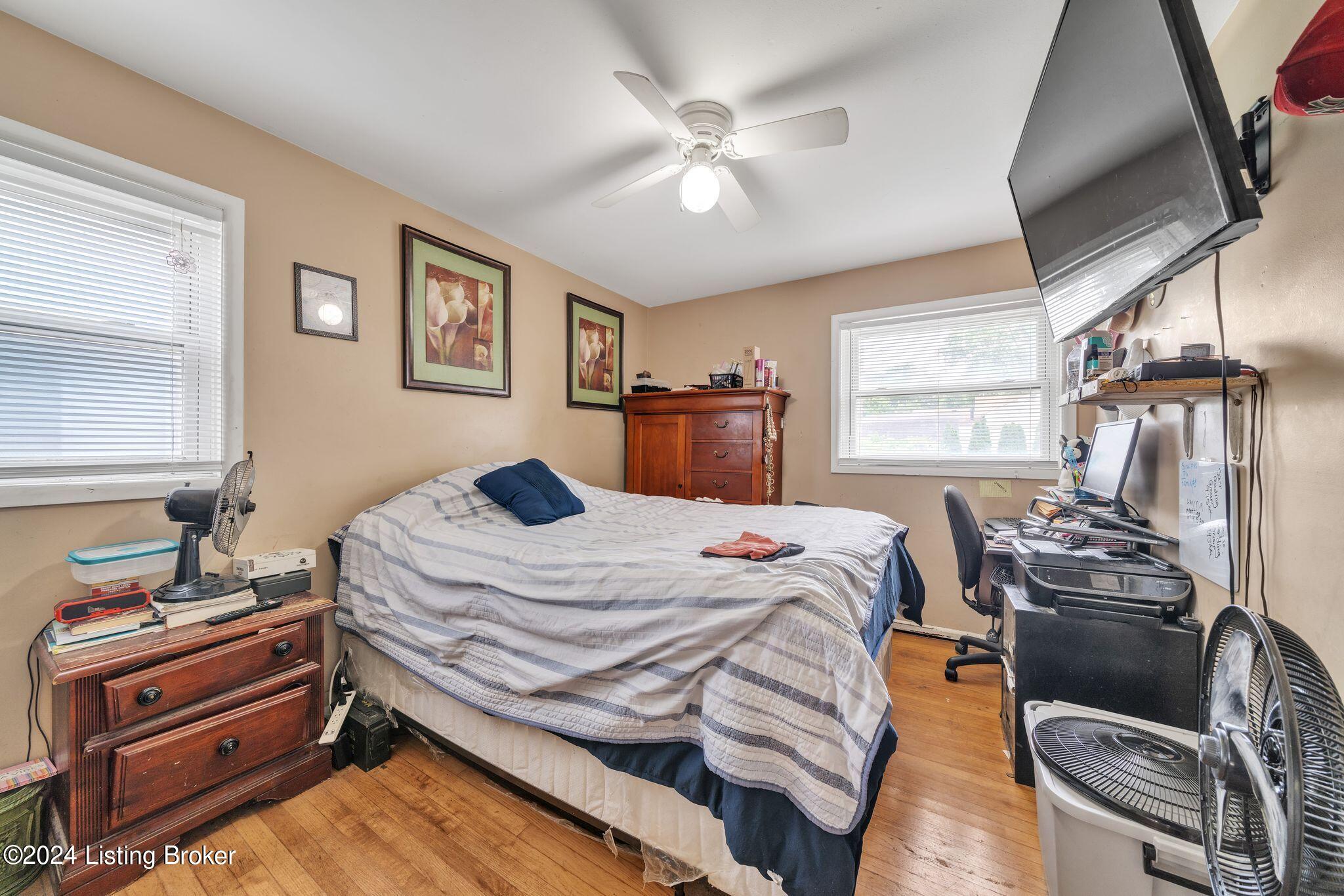 3211 Wellingmoor Ave