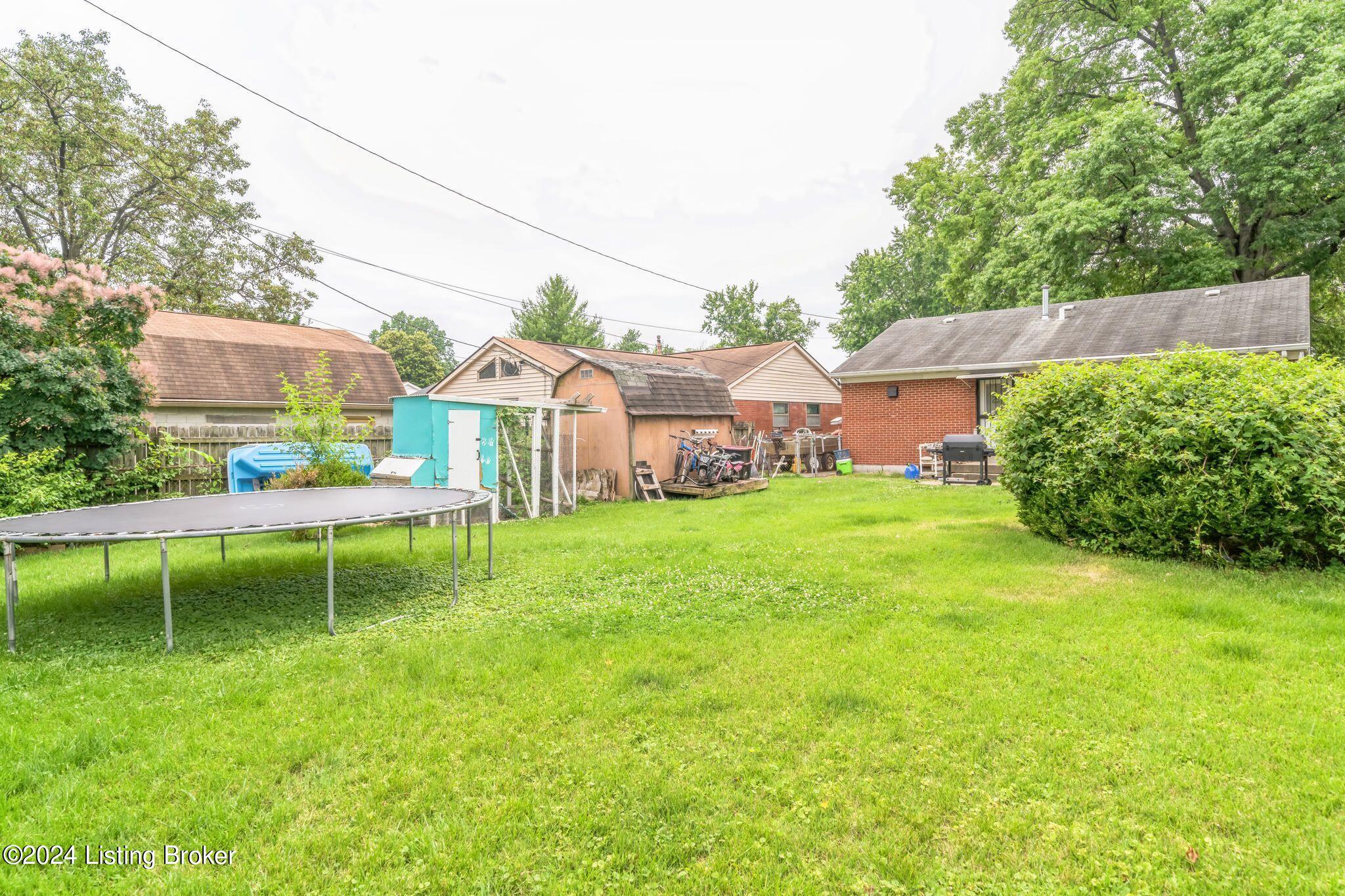 3211 Wellingmoor Ave