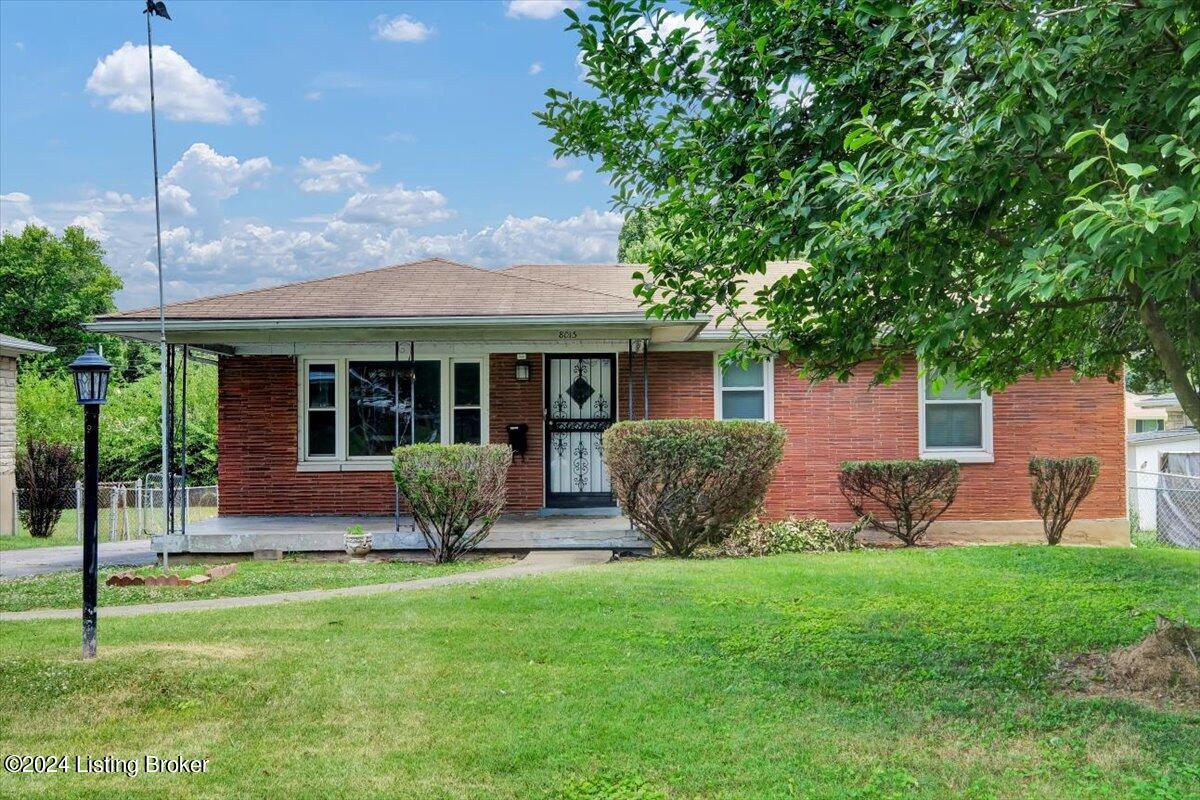 8015 Daffodil Dr